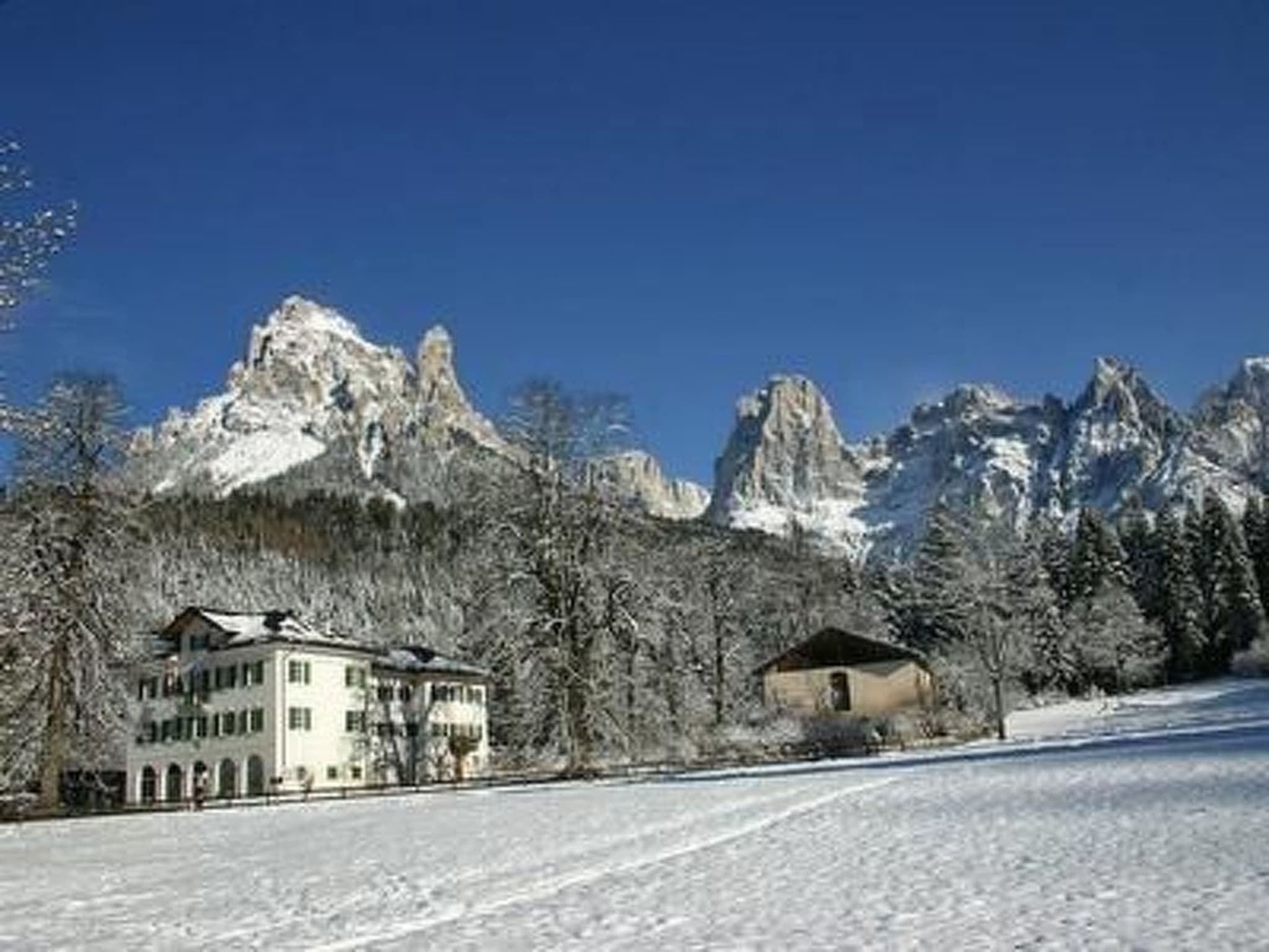 Gallery Image 37