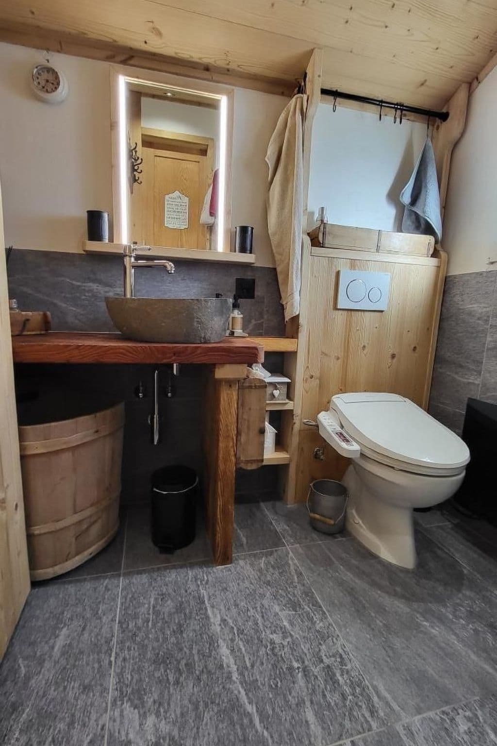 Gallery Image 18
