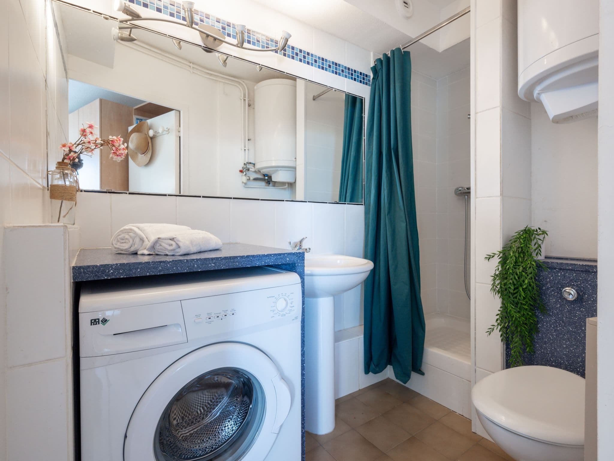 Bathroom / Wellness