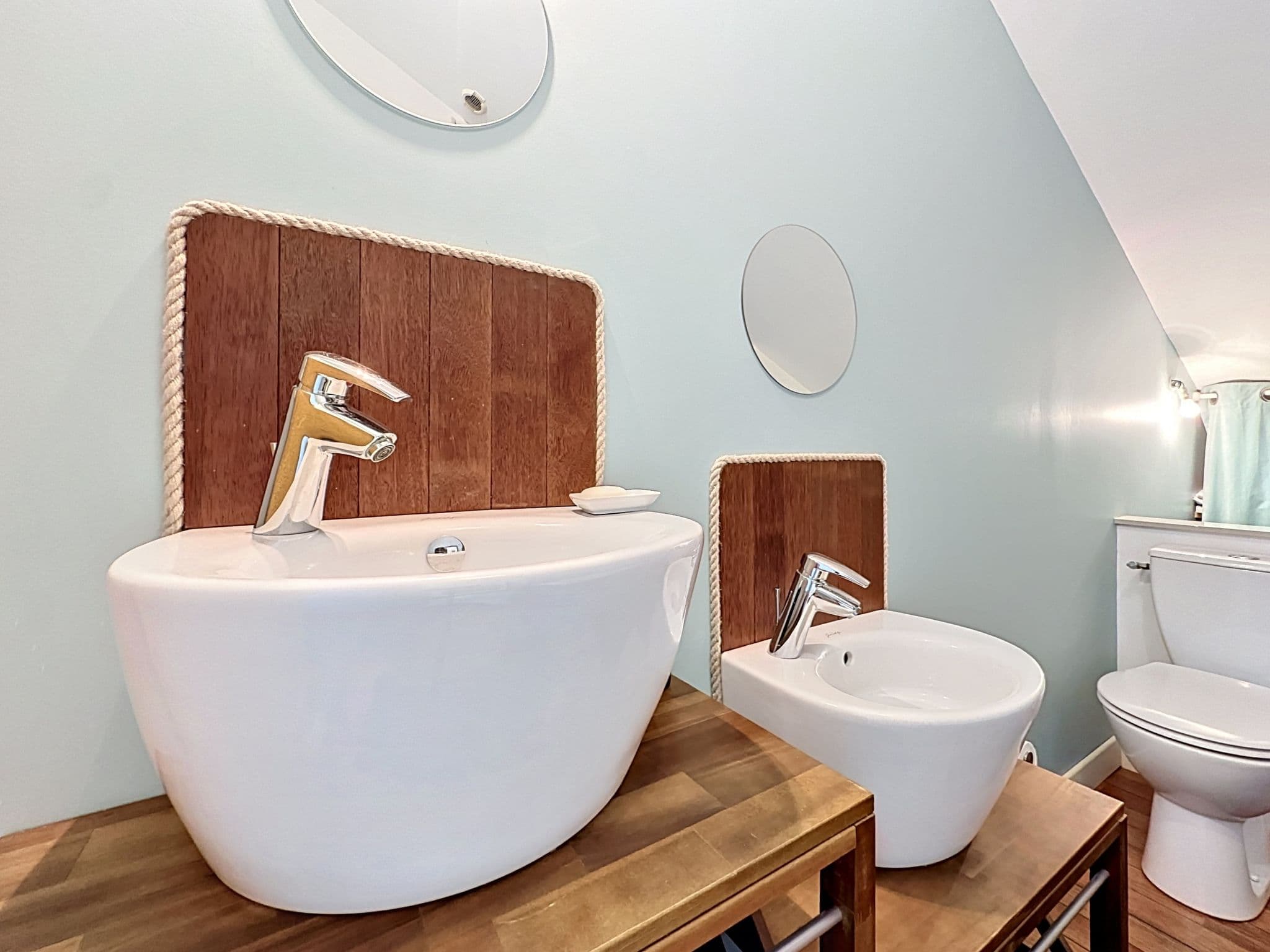 Bathroom / Wellness