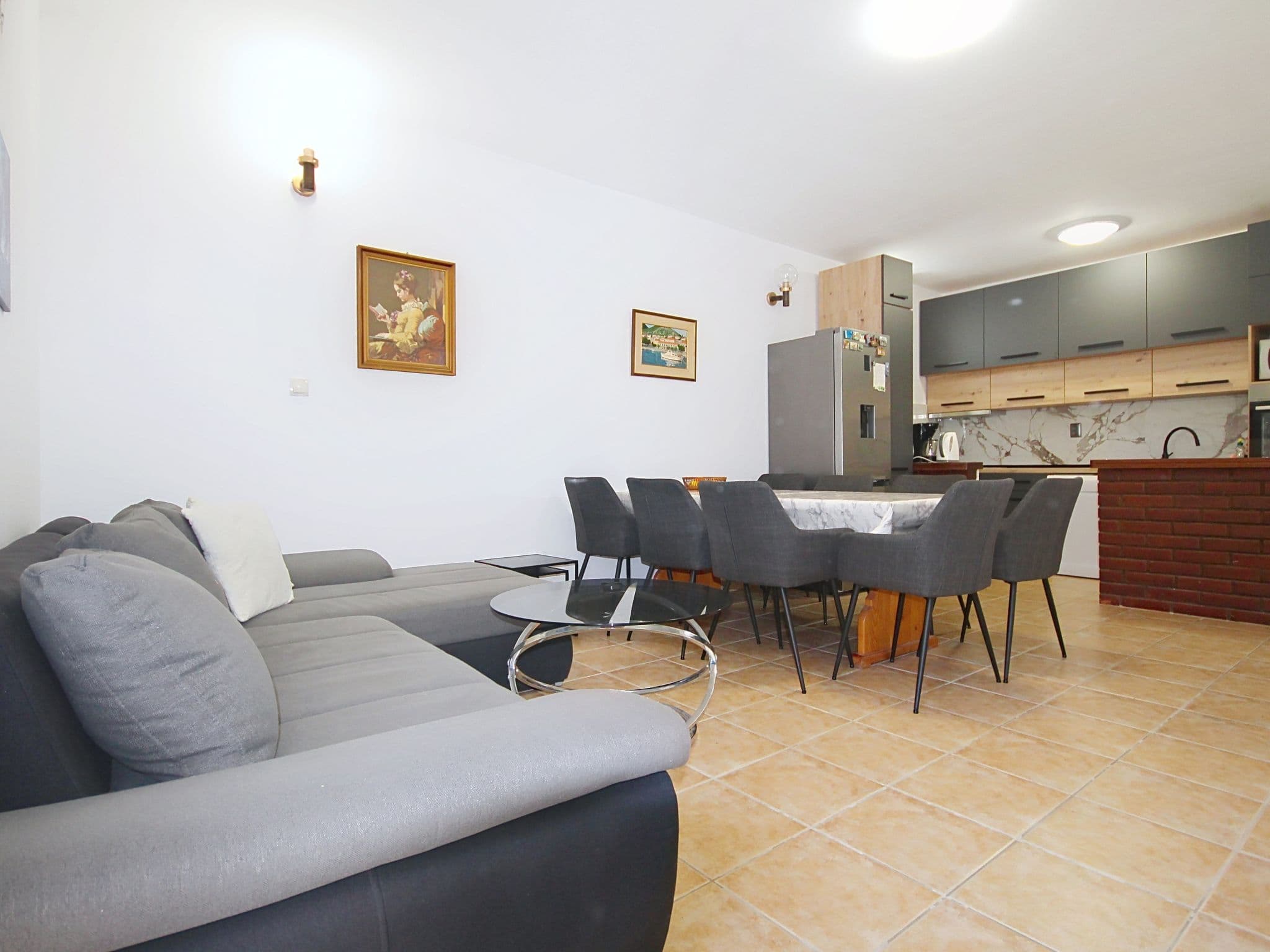 Kitchen / Dining Room