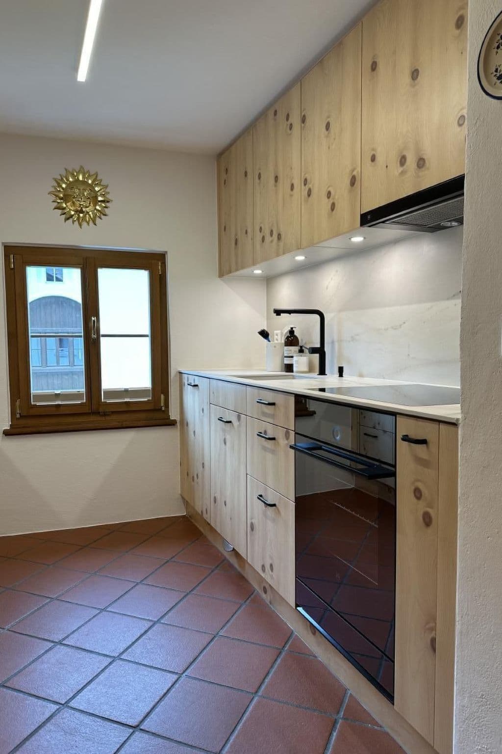 Gallery Image 12