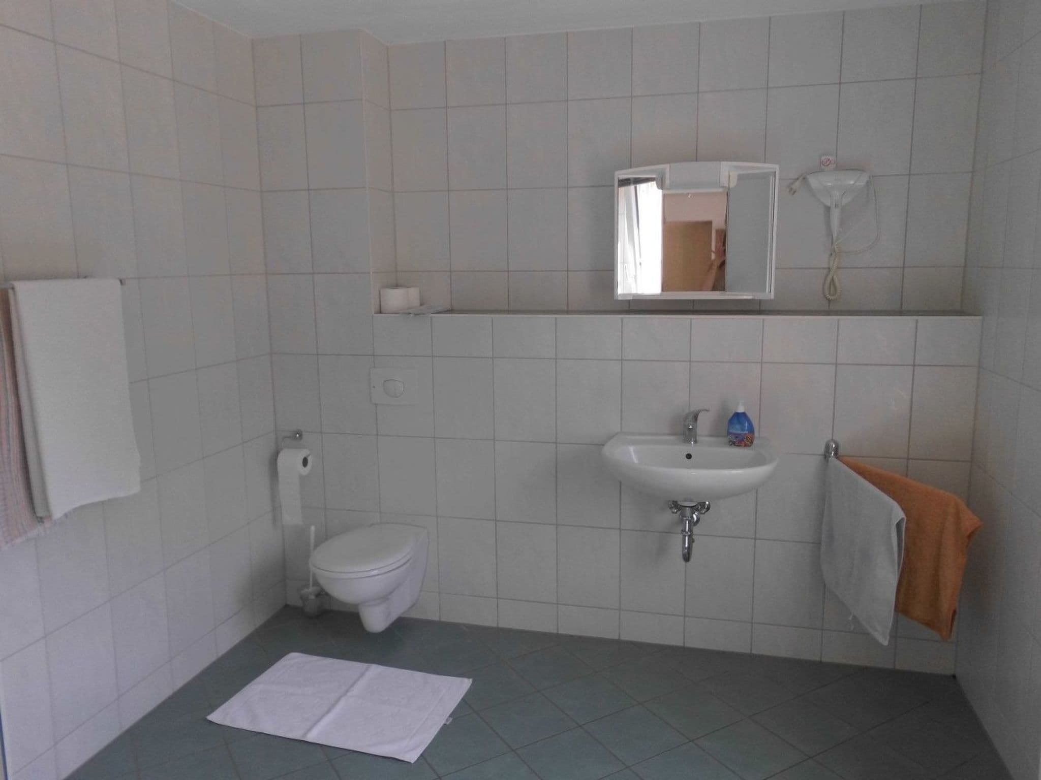 Bathroom / Wellness