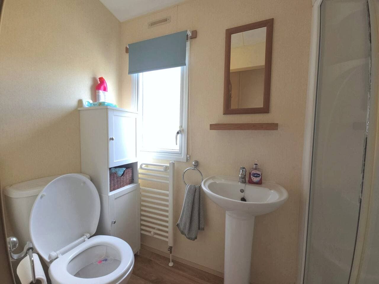 Gallery Image 17
