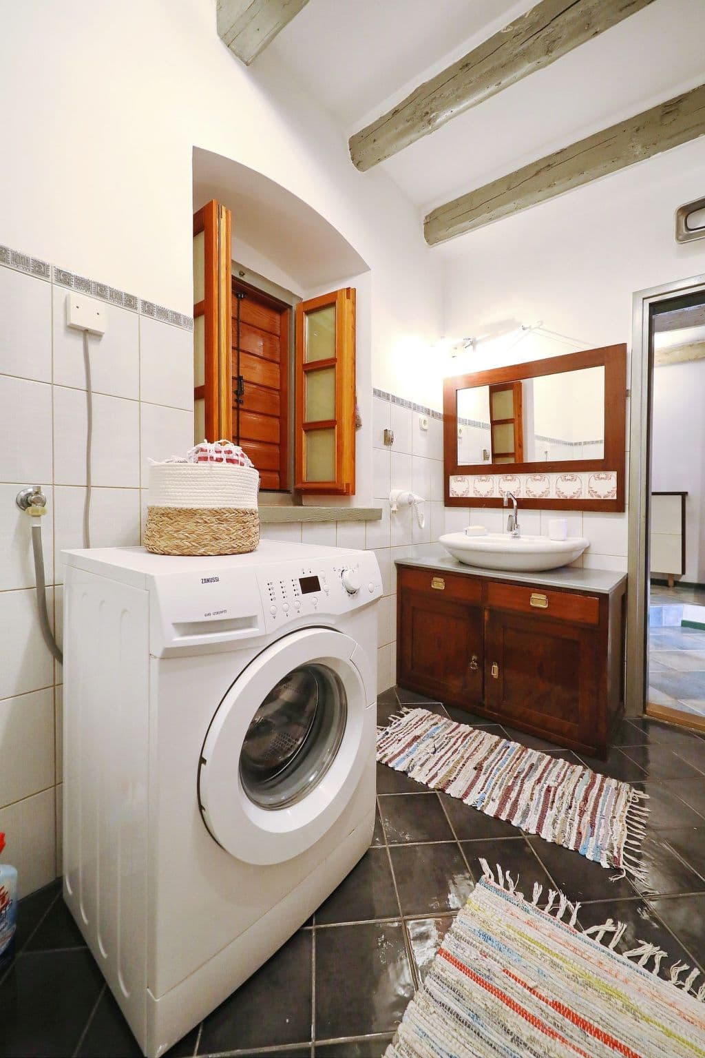 Gallery Image 11