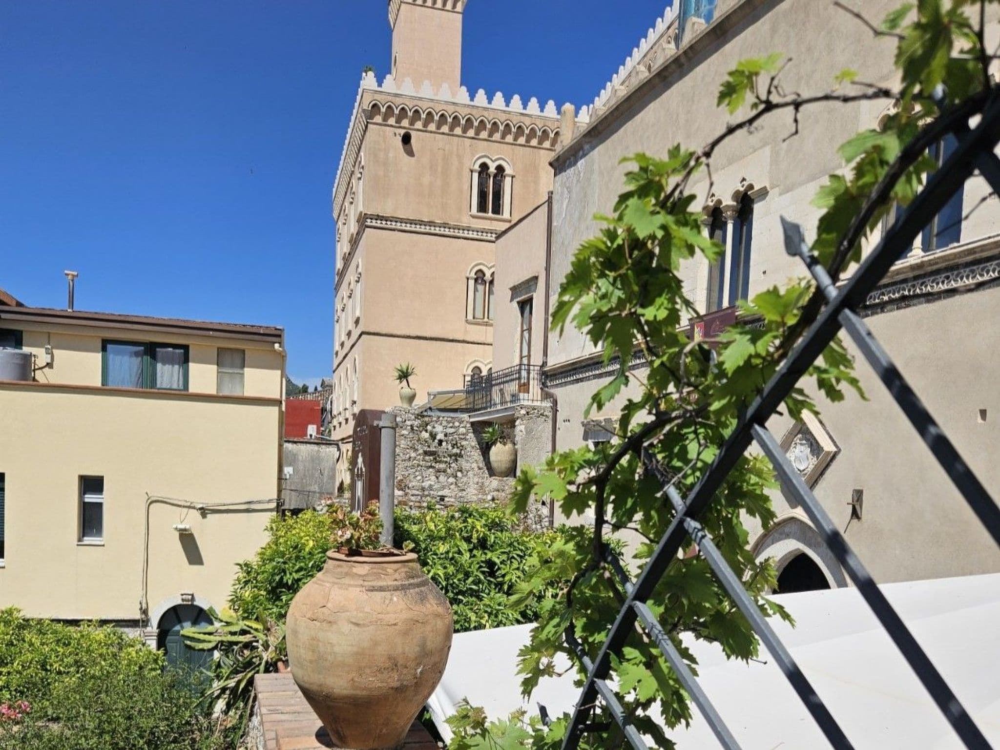 Gallery Image 14