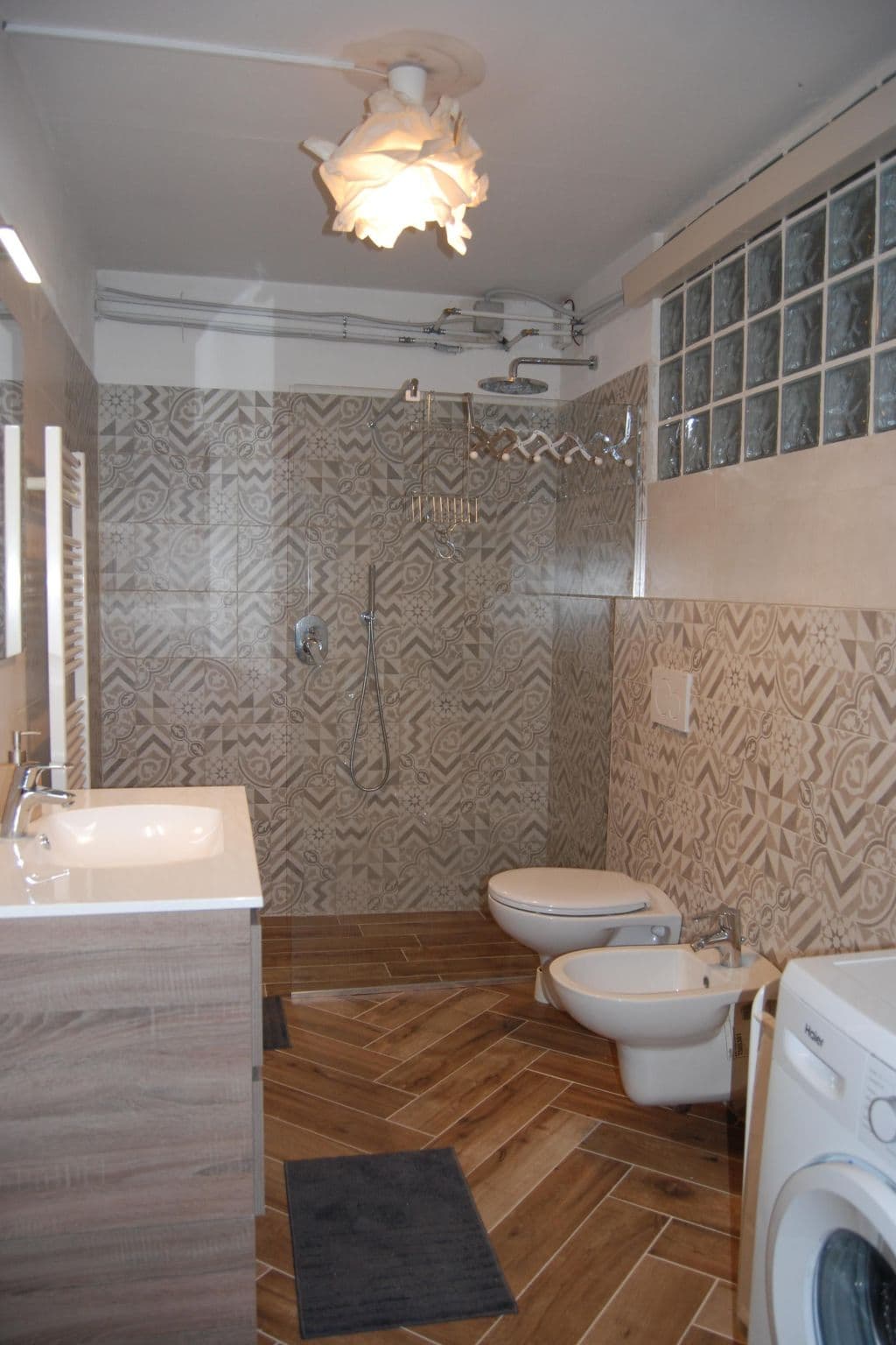 Bathroom / Wellness