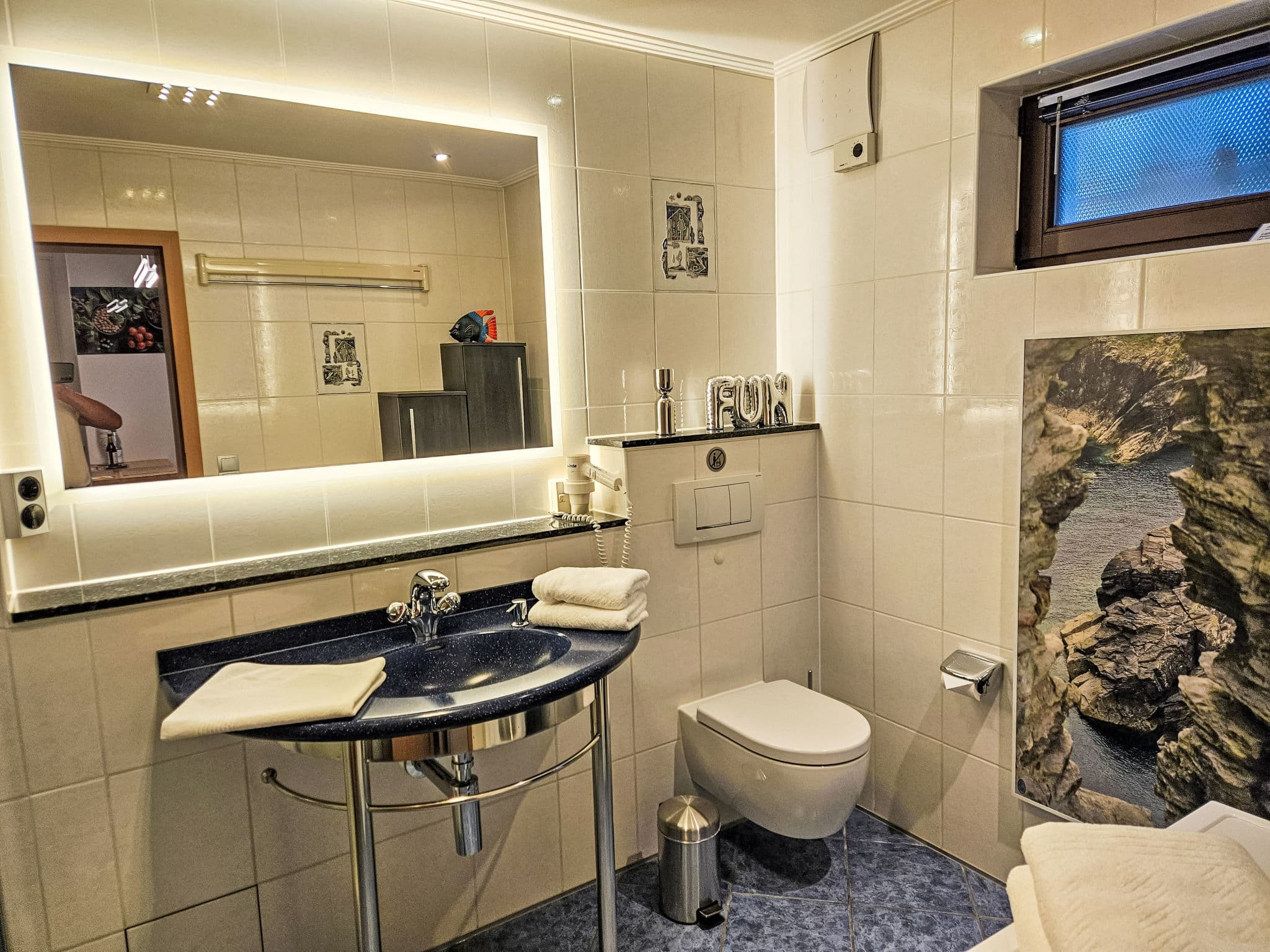 Bathroom / Wellness