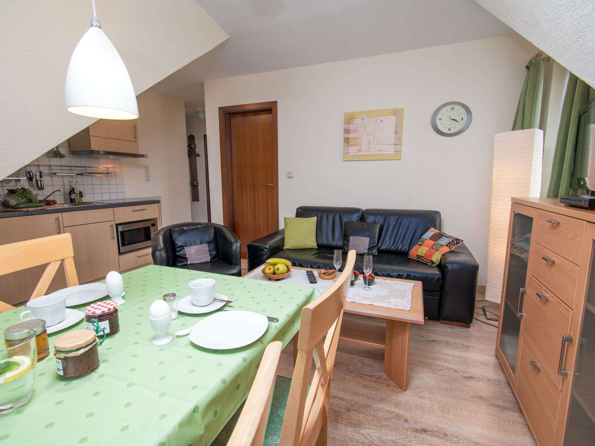 Kitchen / Dining Room
