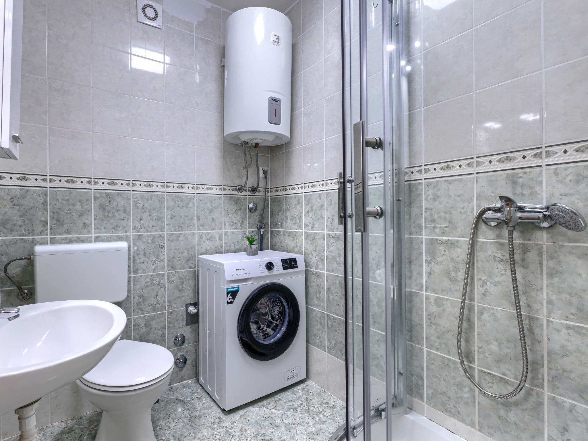Bathroom / Wellness