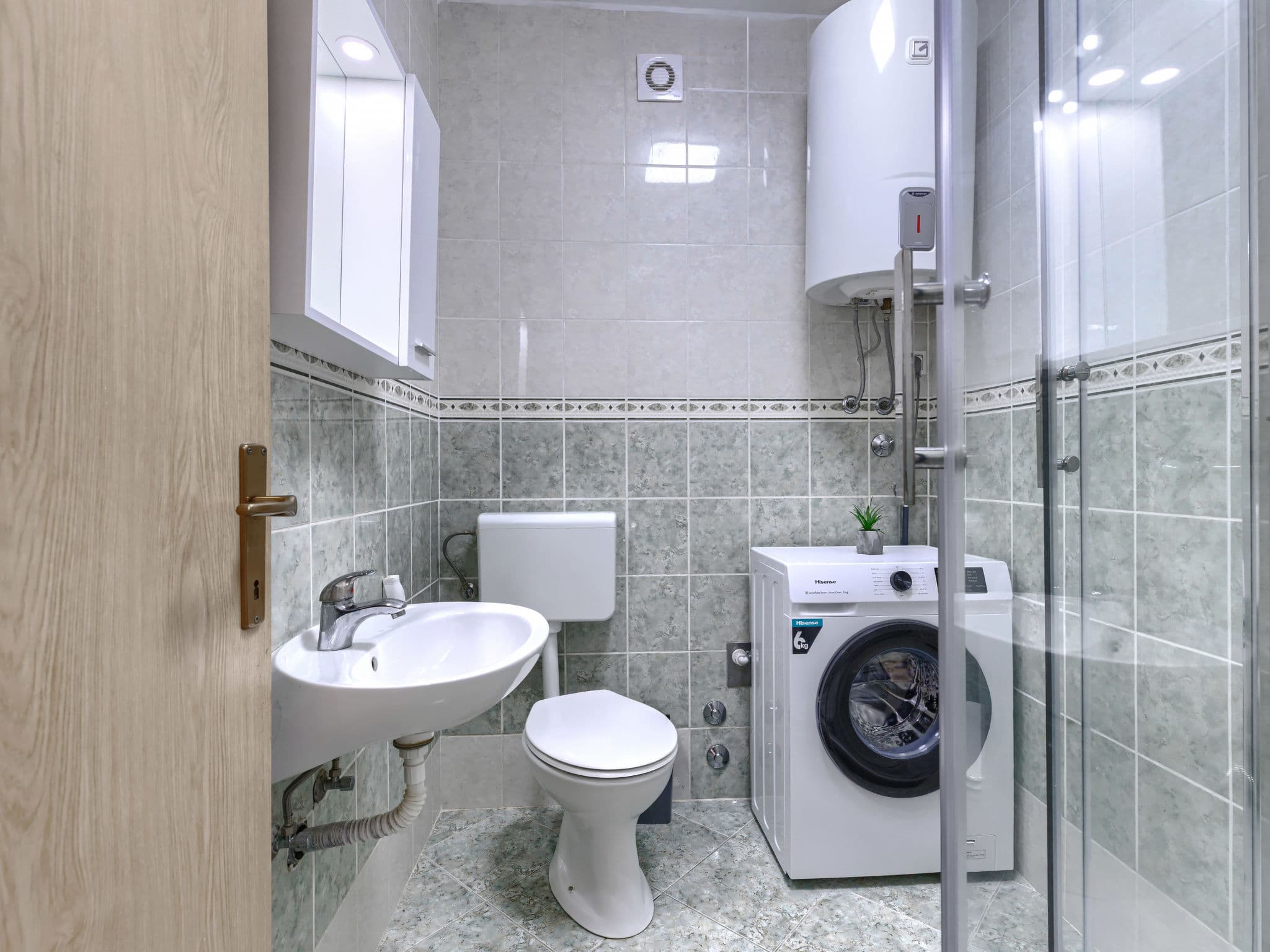 Bathroom / Wellness