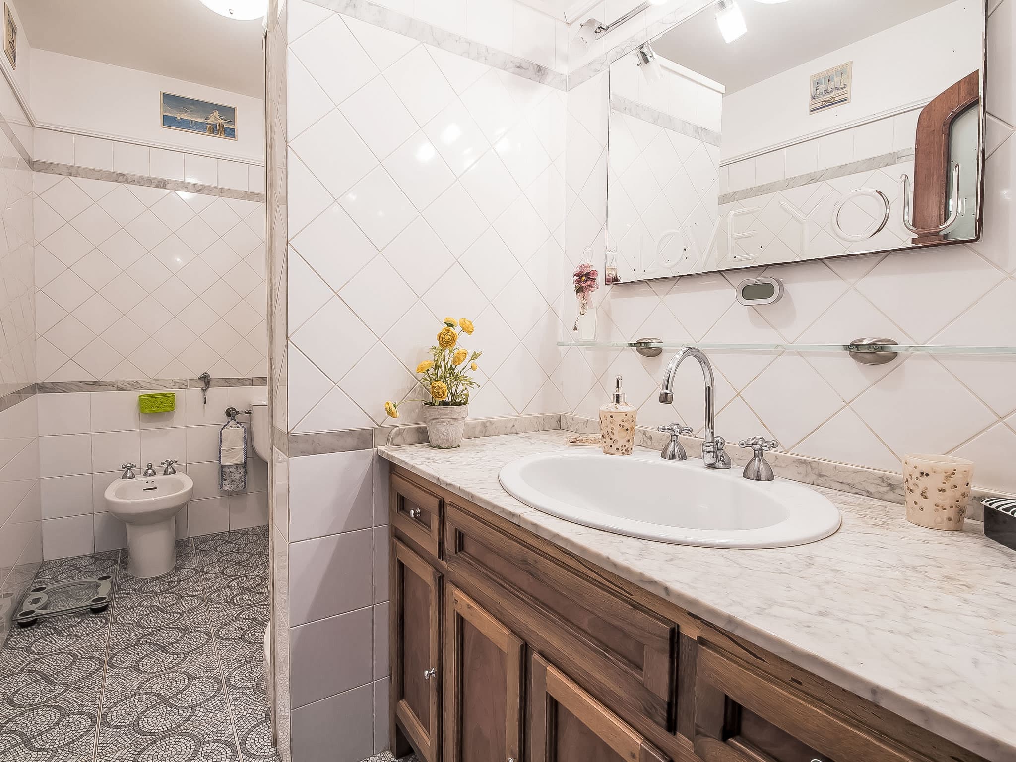 Bathroom / Wellness