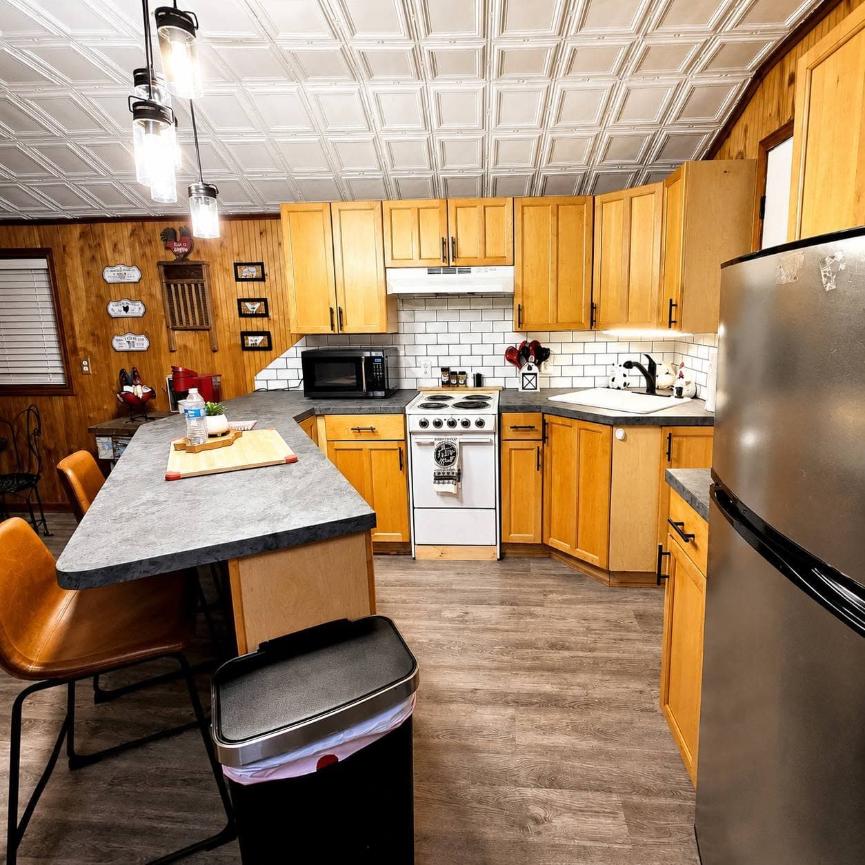 Full Kitchen