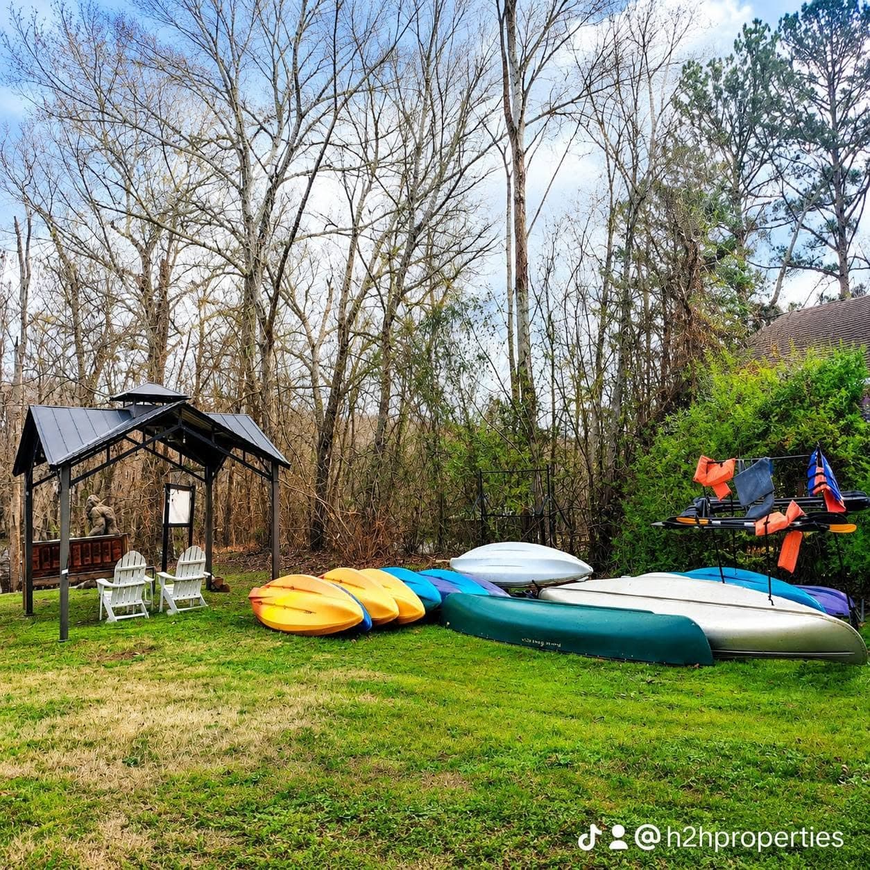 Kayaks for guest use