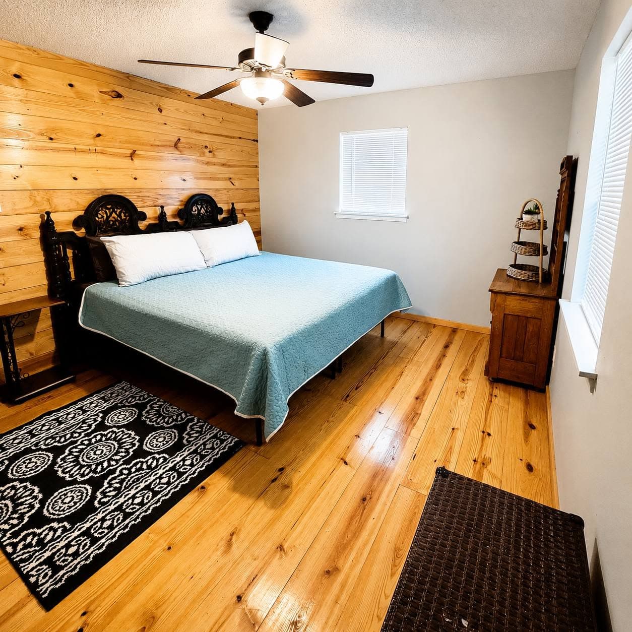Bedroom 1 with King Bed