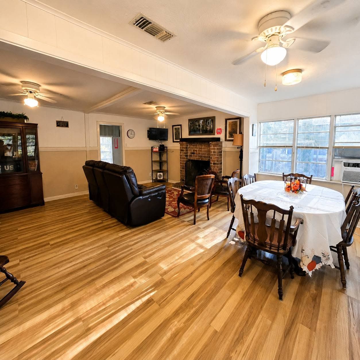 Living and Dining Area