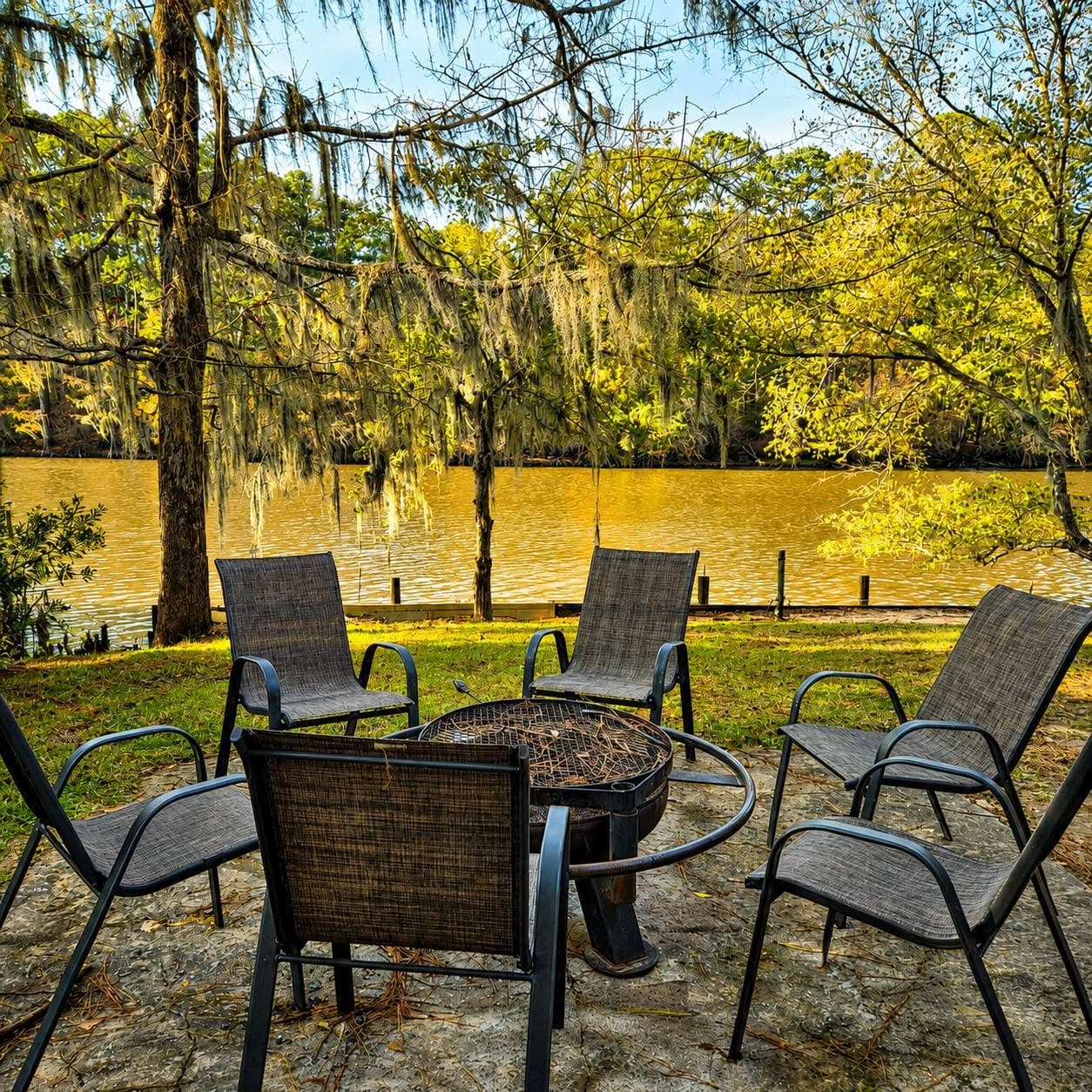 Firepit with River View we do NOT provide Firewood