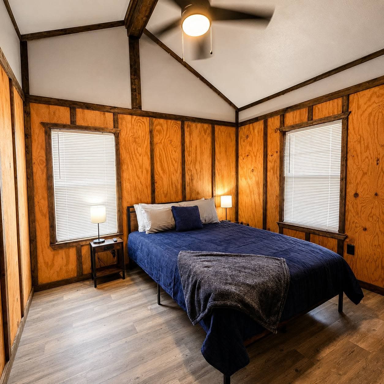 Bedroom 2 with Queen Bed
