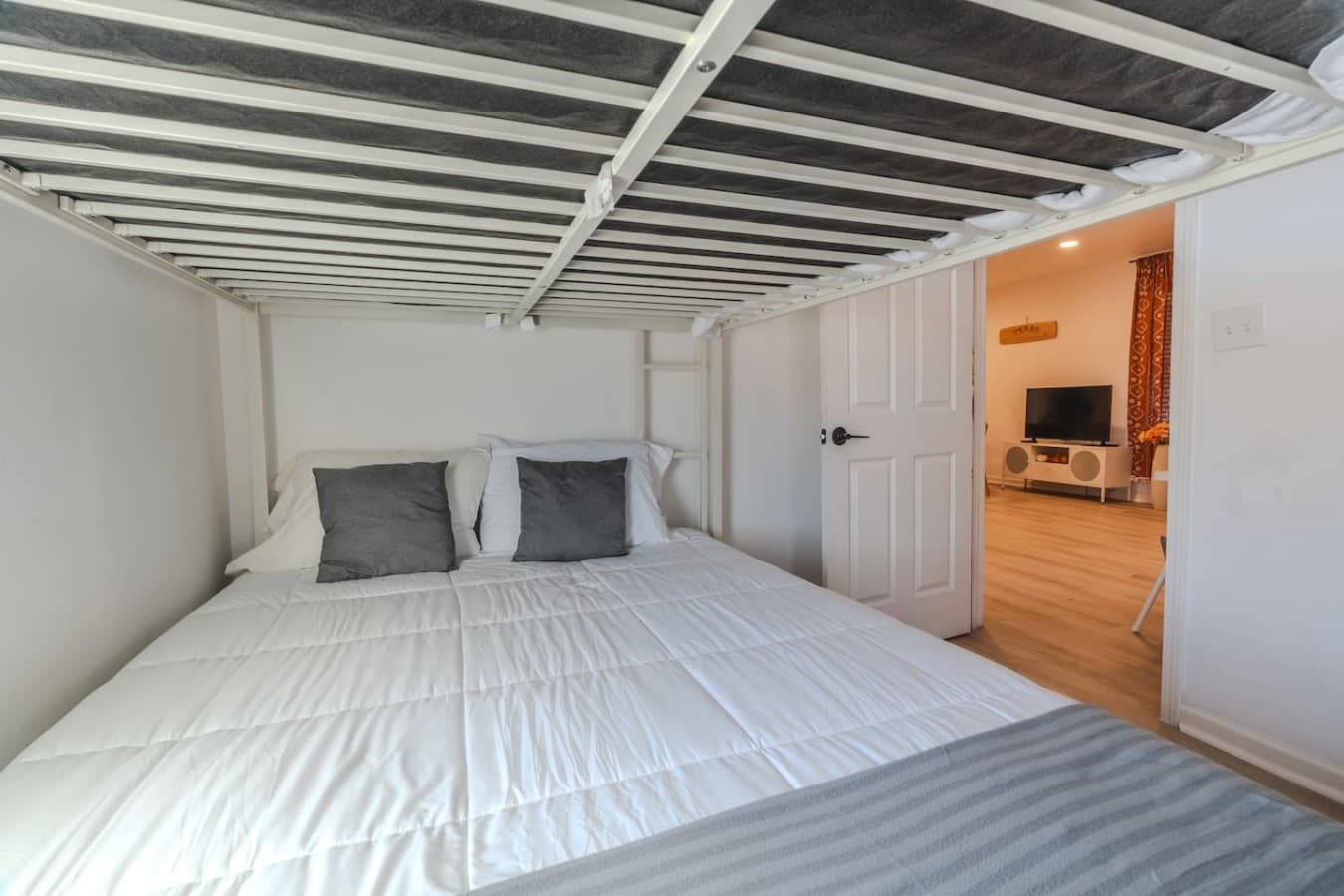 Gallery Image 13