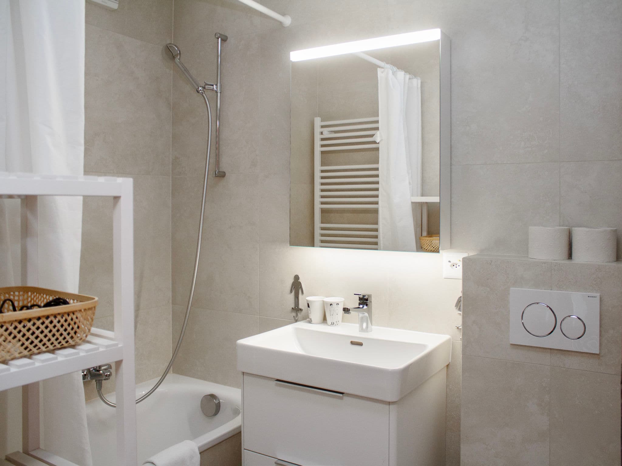 Bathroom / Wellness