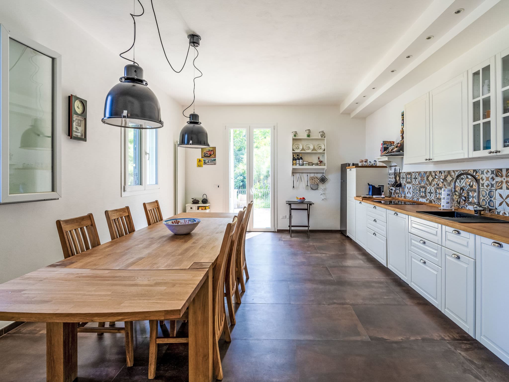 Kitchen / Dining Room