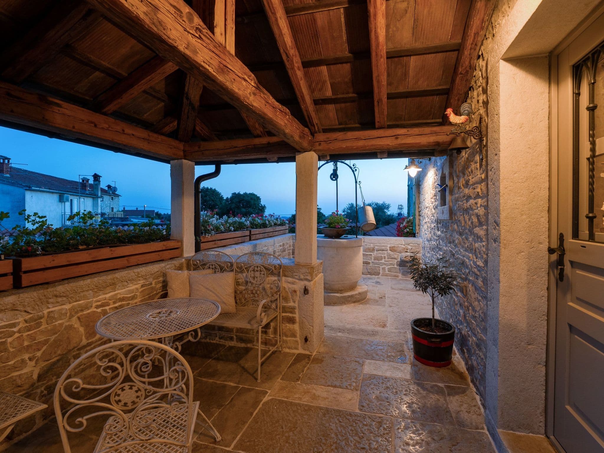 Gallery Image 25