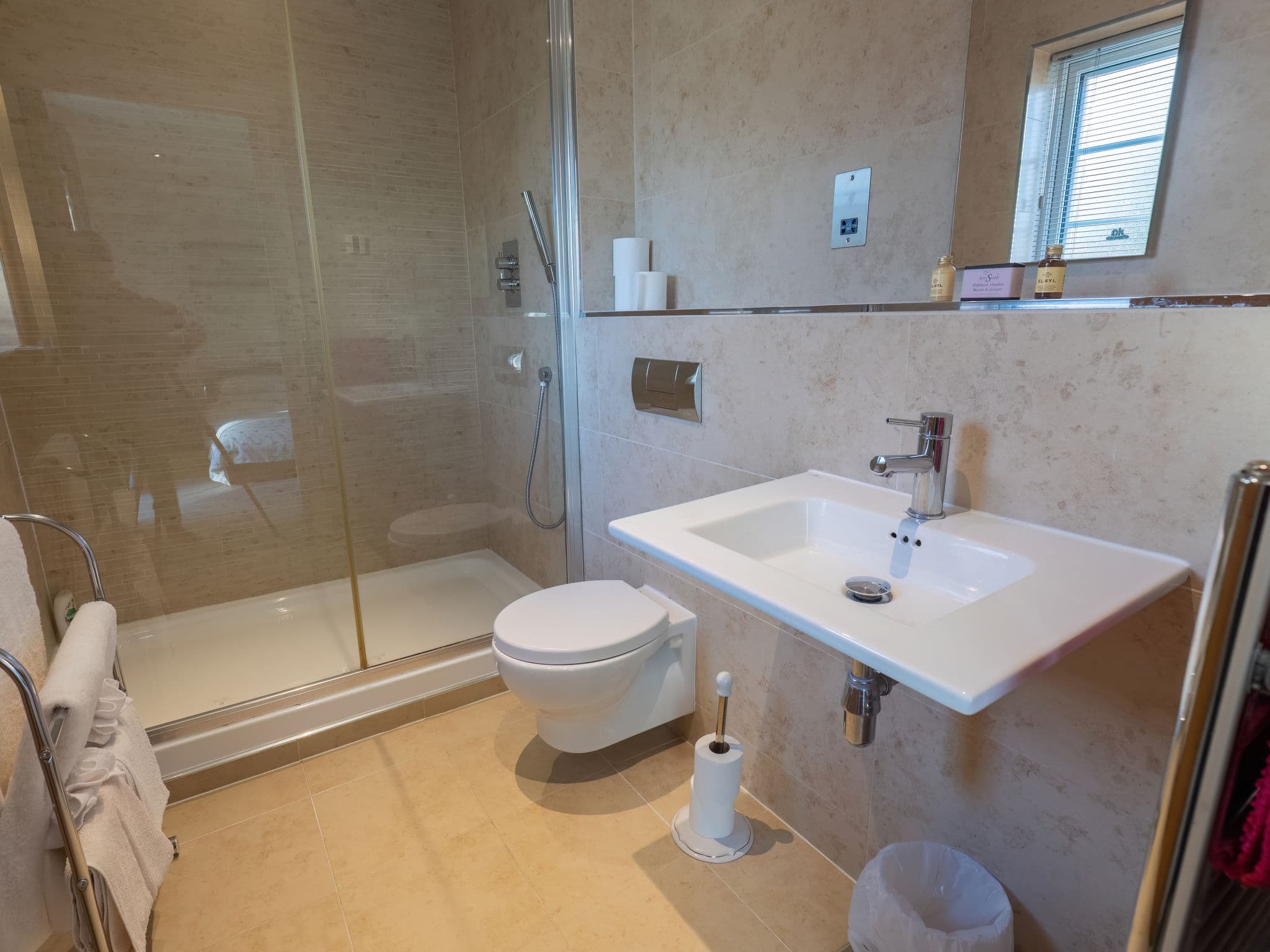 Bathroom / Wellness