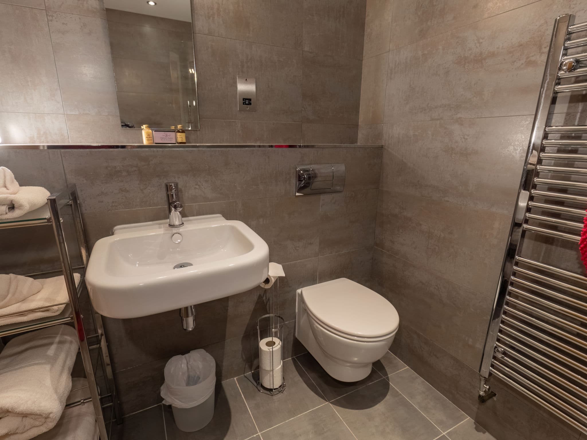 Bathroom / Wellness