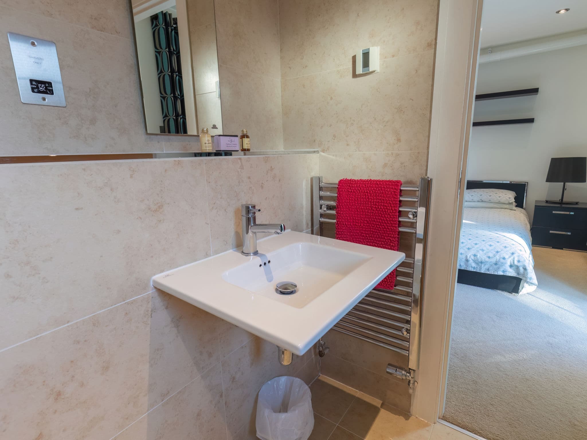 Bathroom / Wellness