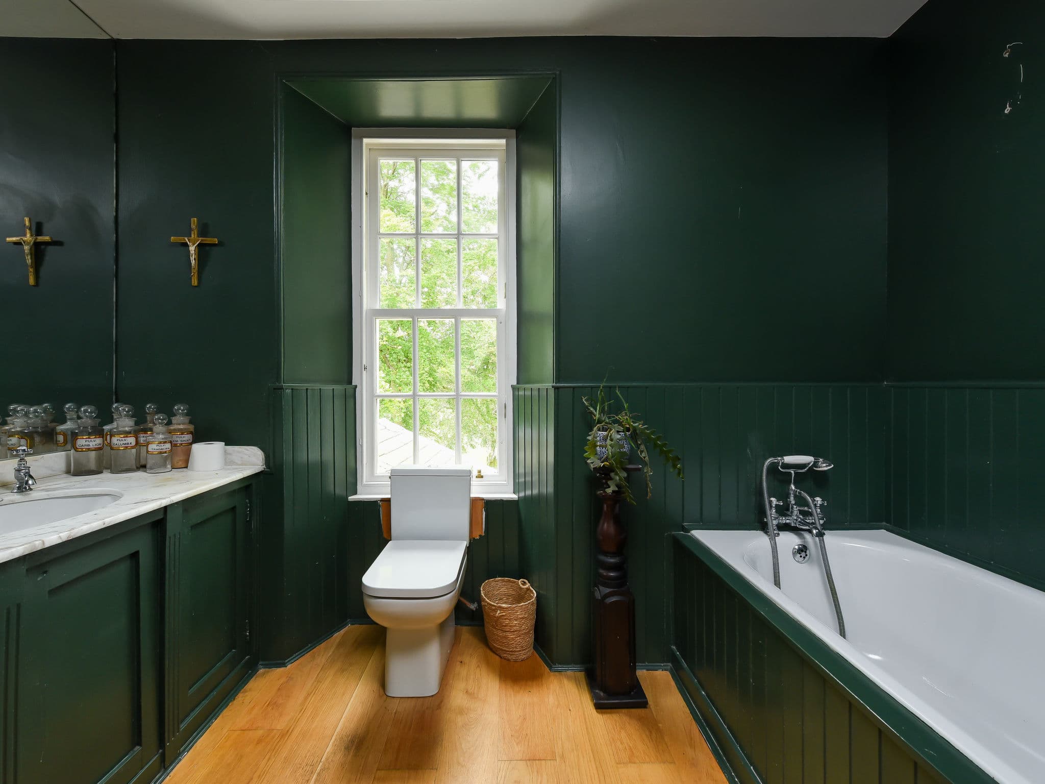 Bathroom / Wellness