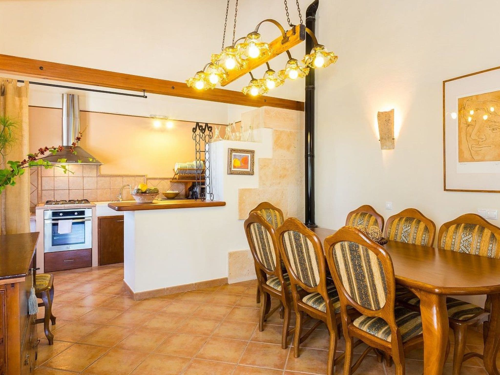Kitchen / Dining Room