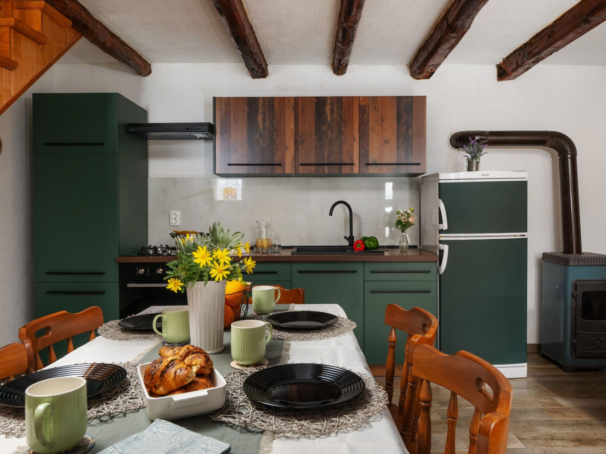Kitchen / Dining Room