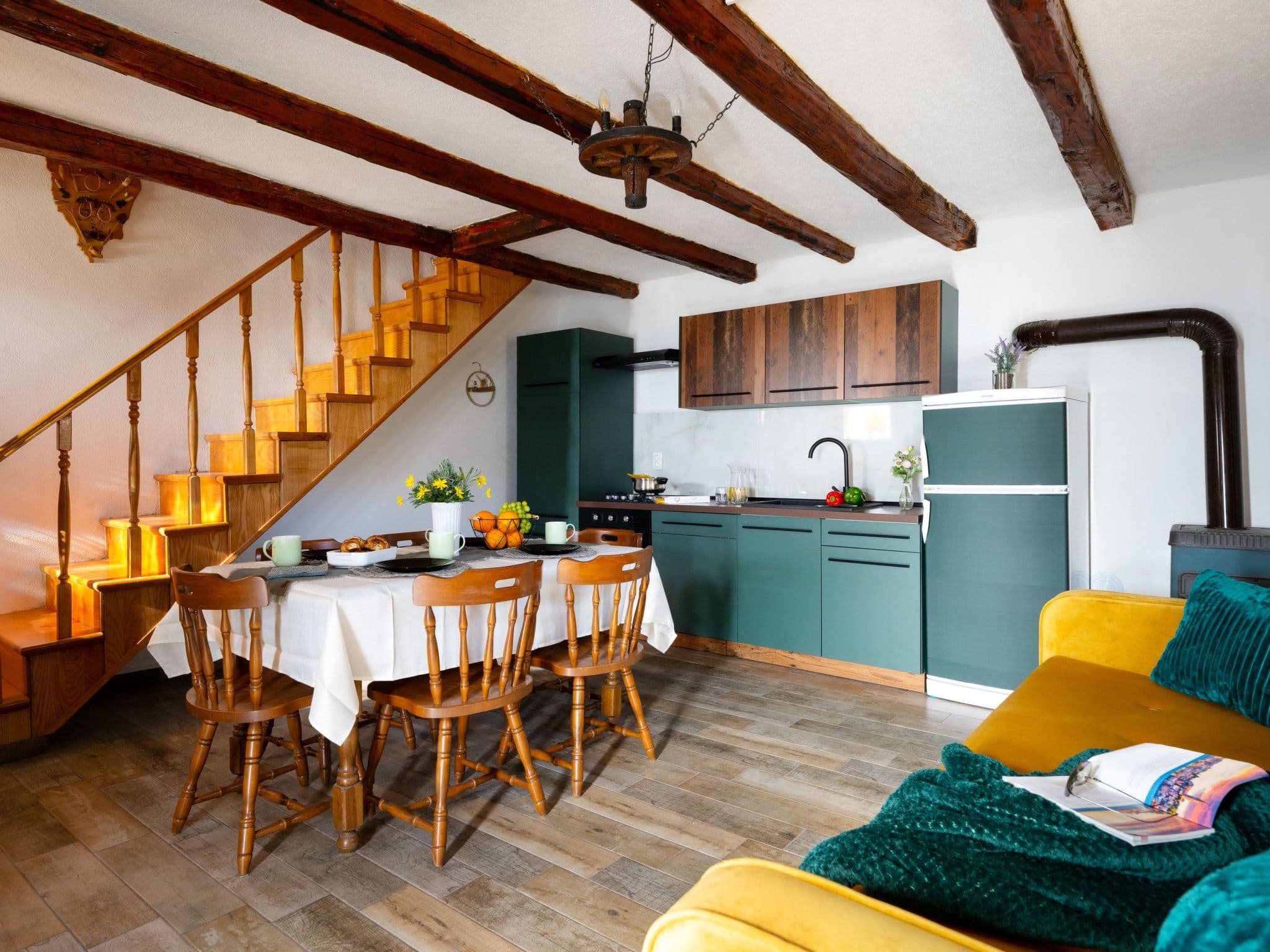 Kitchen / Dining Room