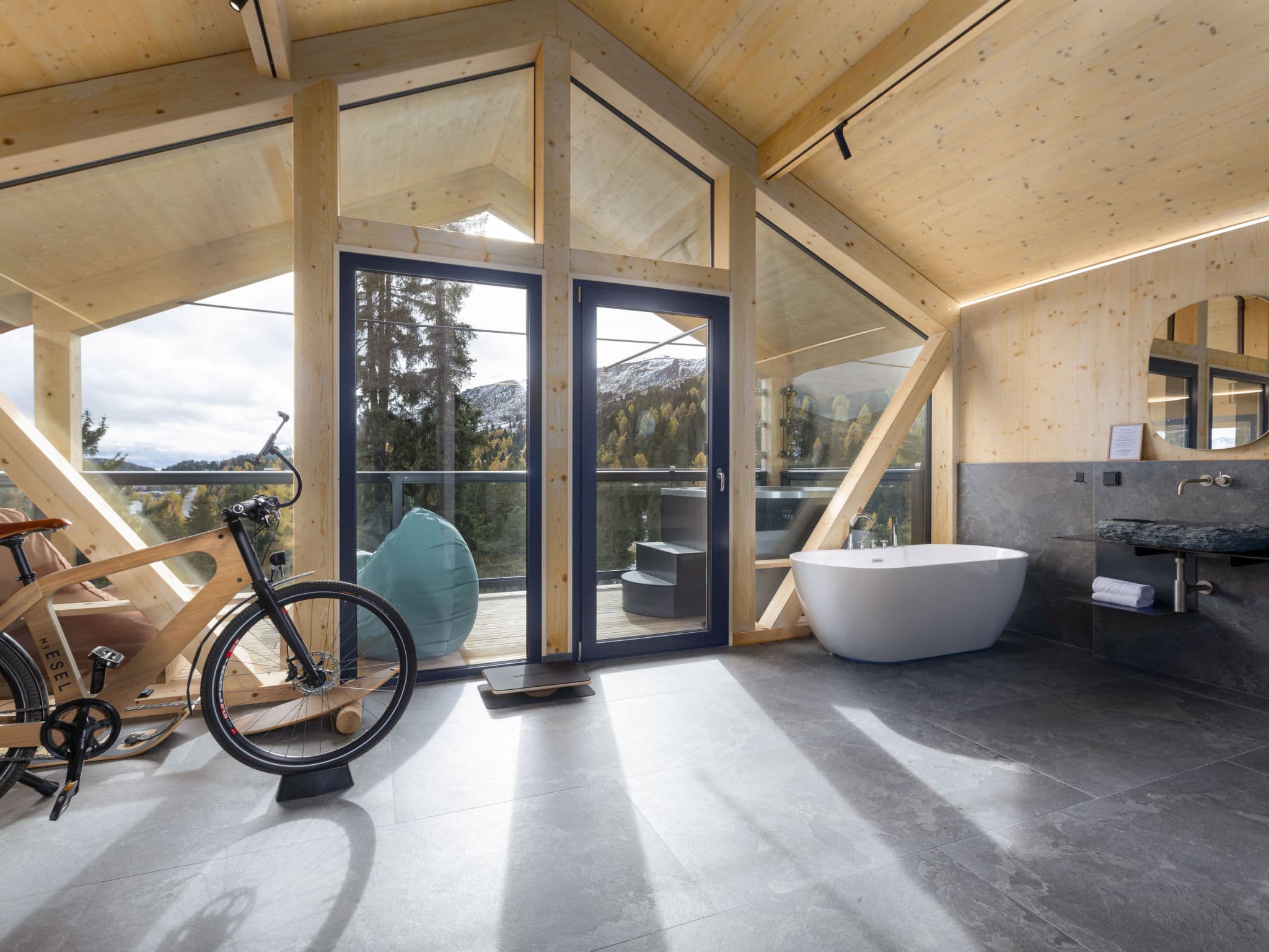 Bathroom / Wellness