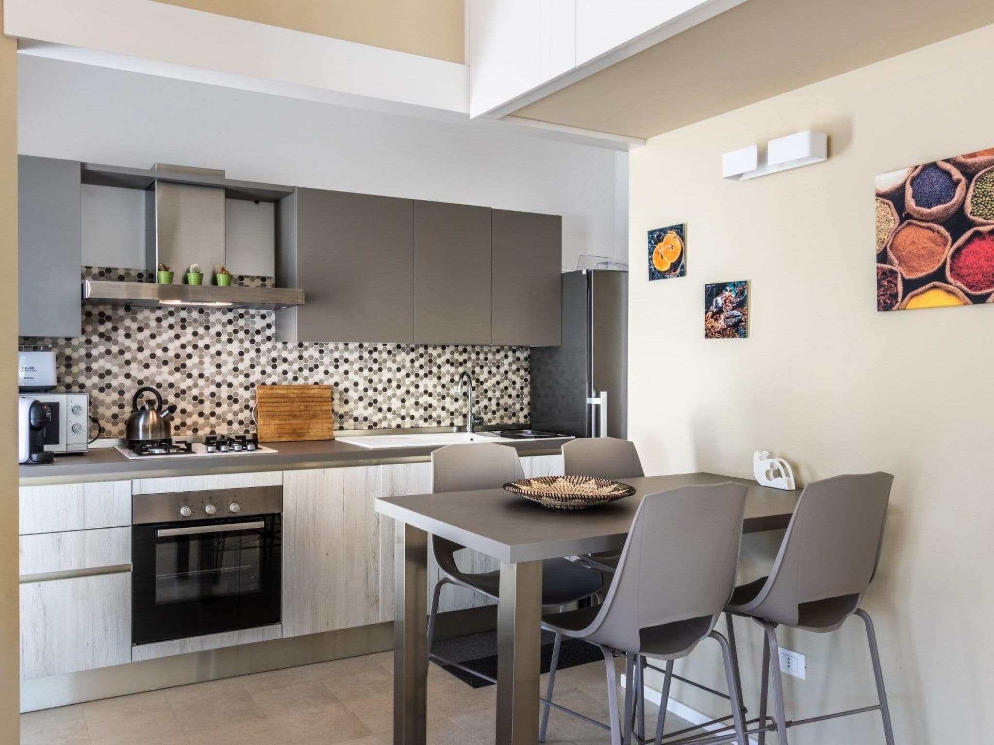 Kitchen / Dining Room