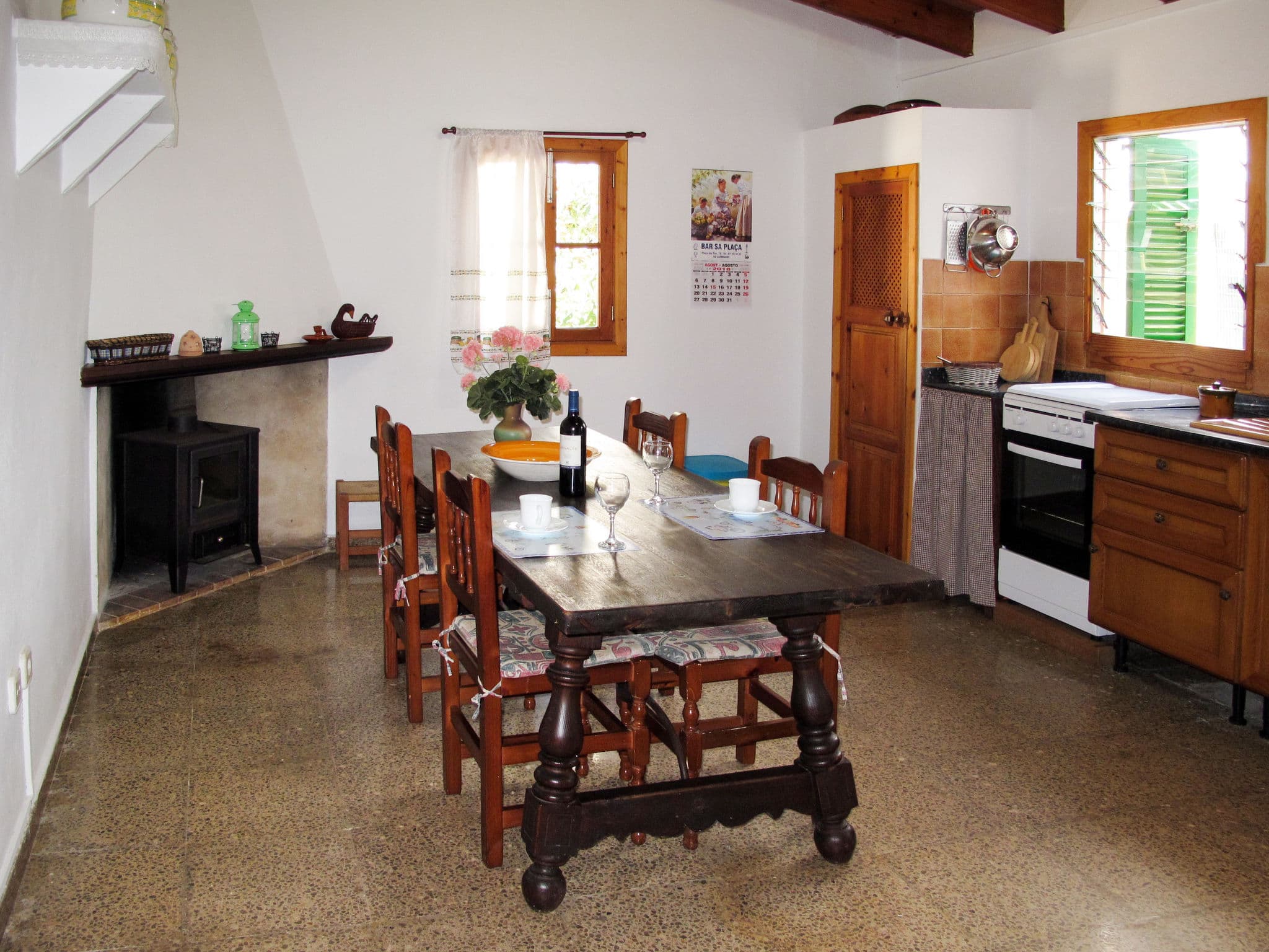 Kitchen / Dining Room