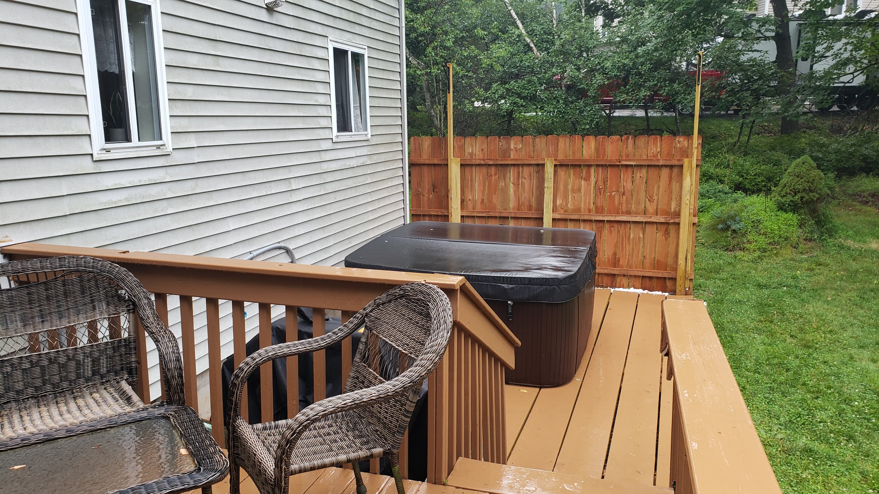 Easy access from deck to hot tub area.