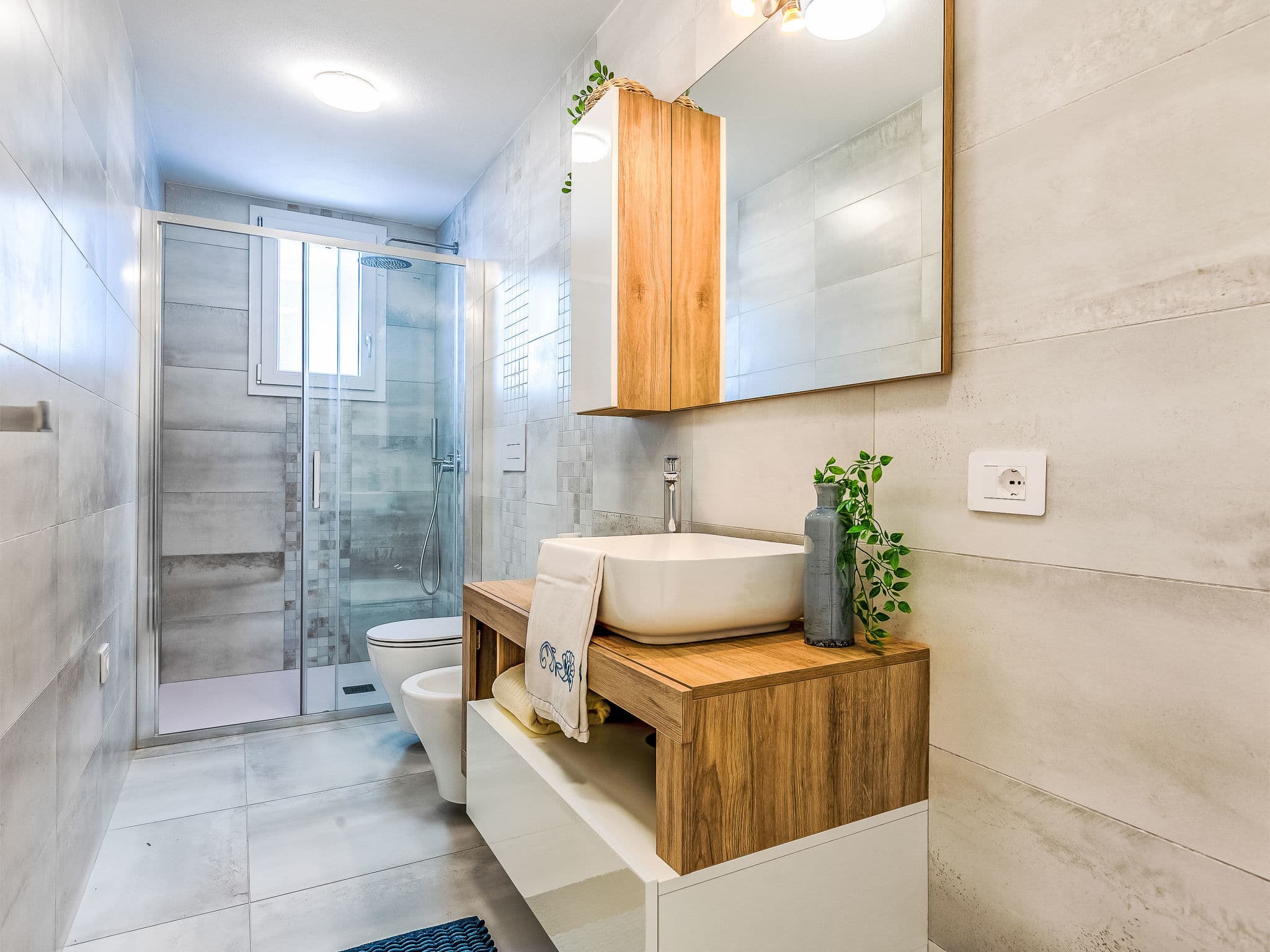 Bathroom / Wellness