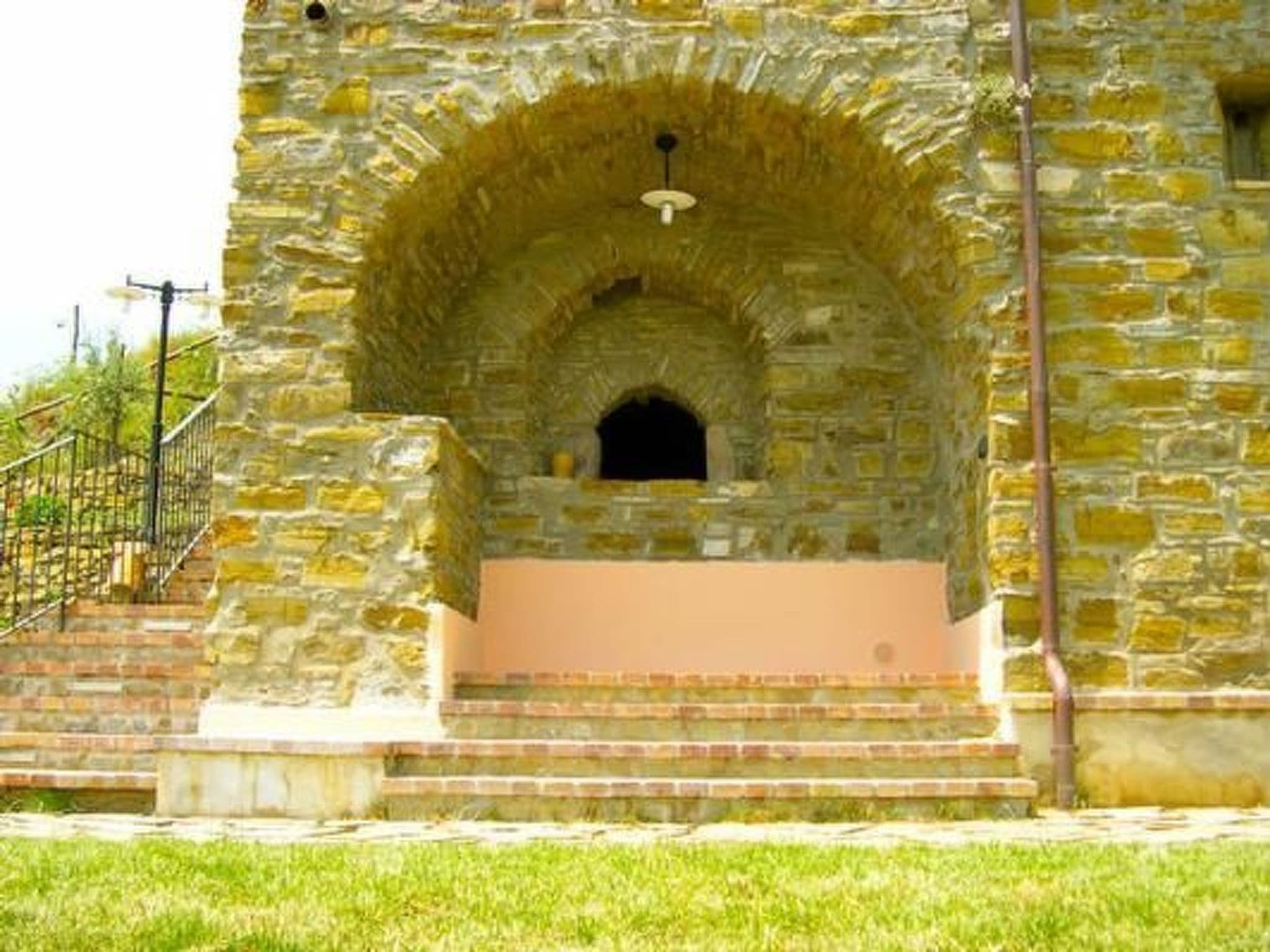 Gallery Image 13
