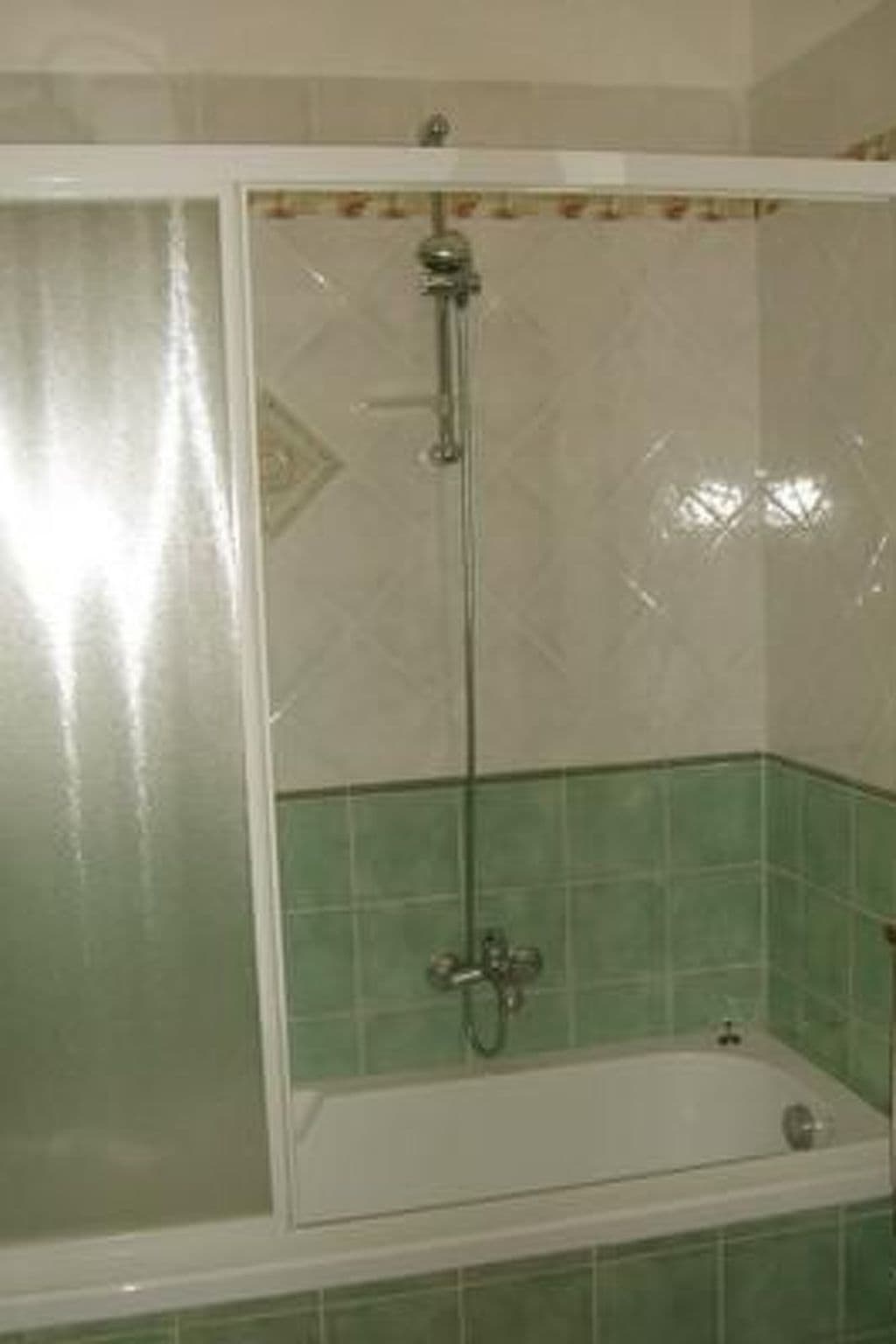 Gallery Image 48