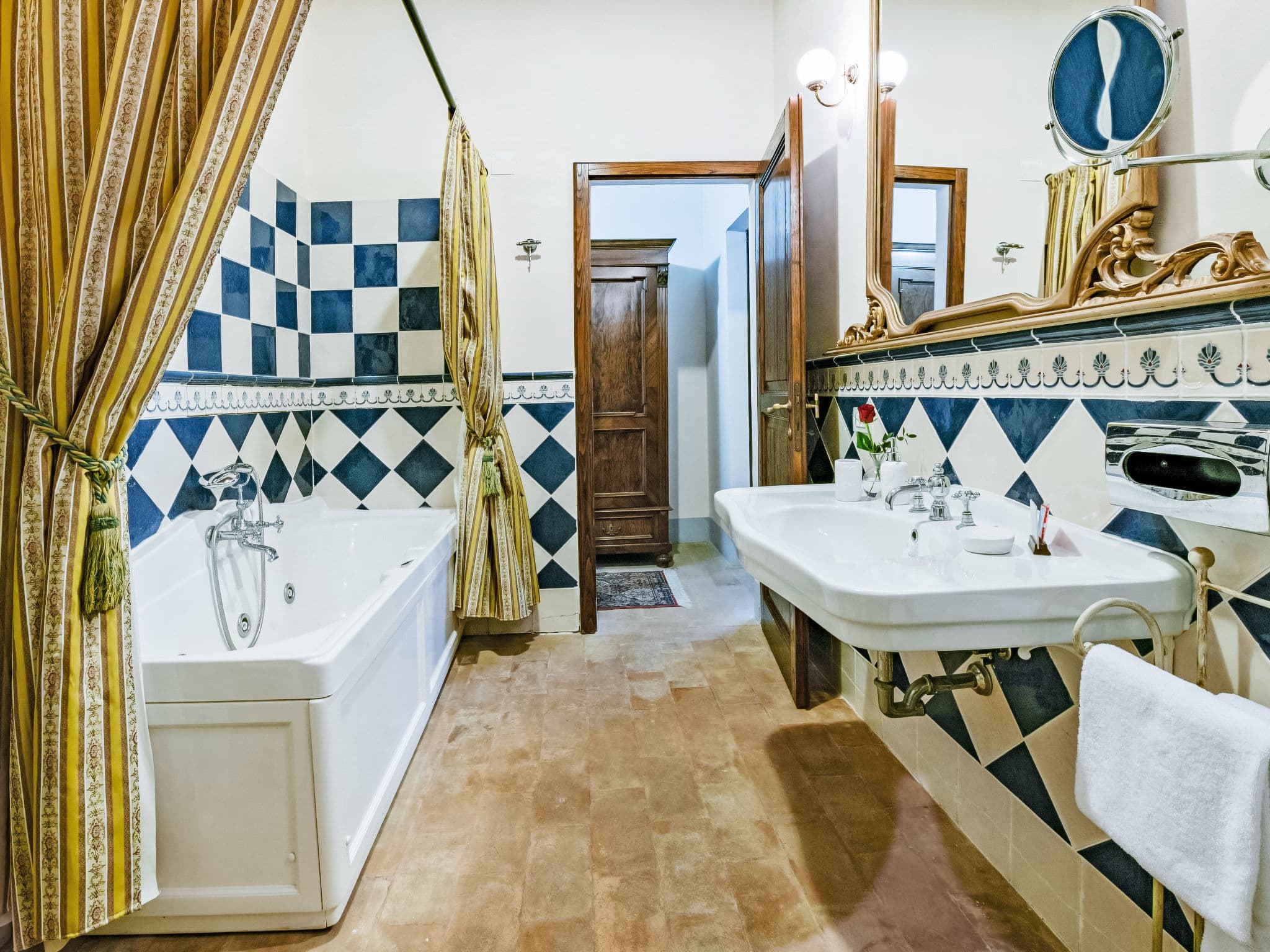 Bathroom / Wellness