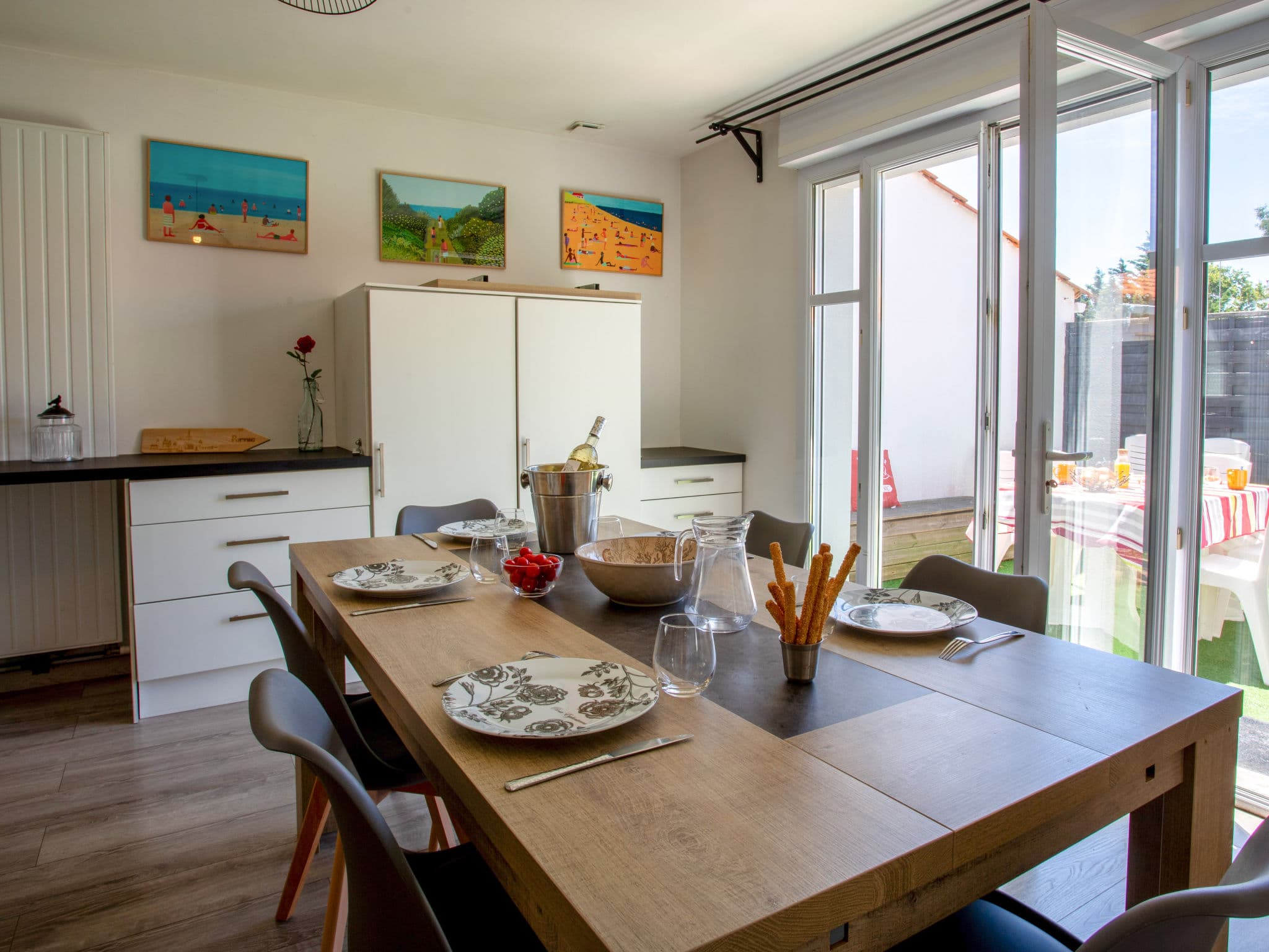 Kitchen / Dining Room