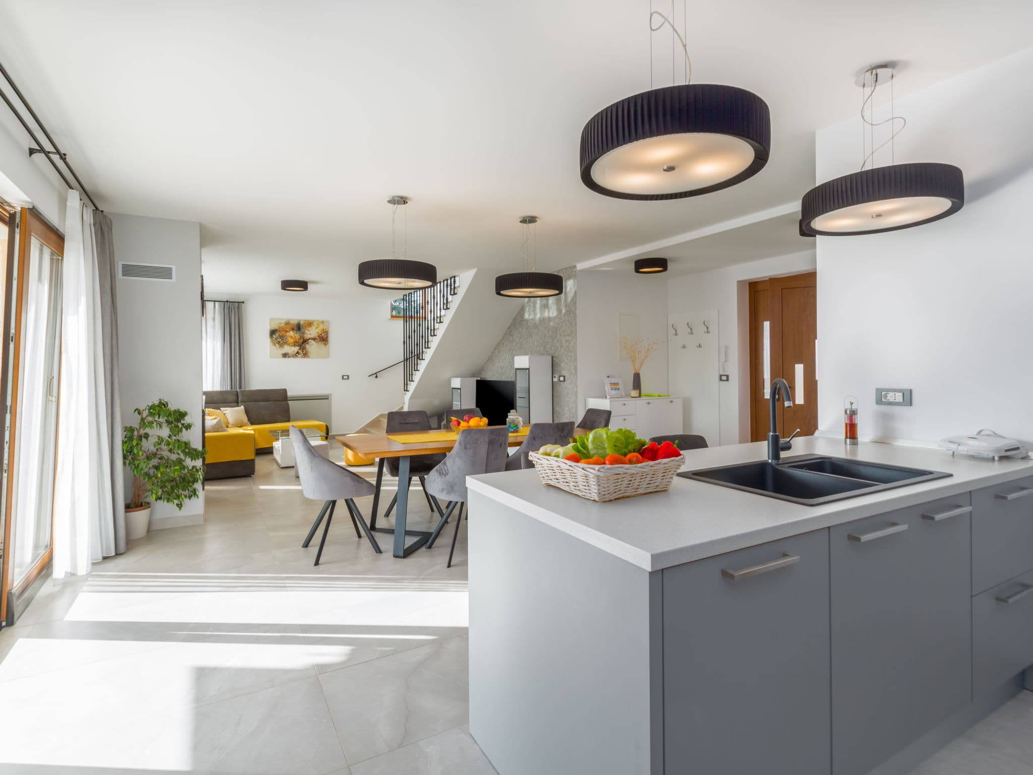 Kitchen / Dining Room