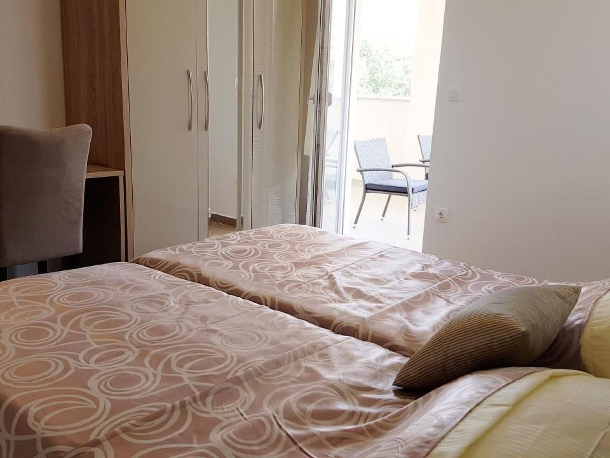 Gallery Image 18
