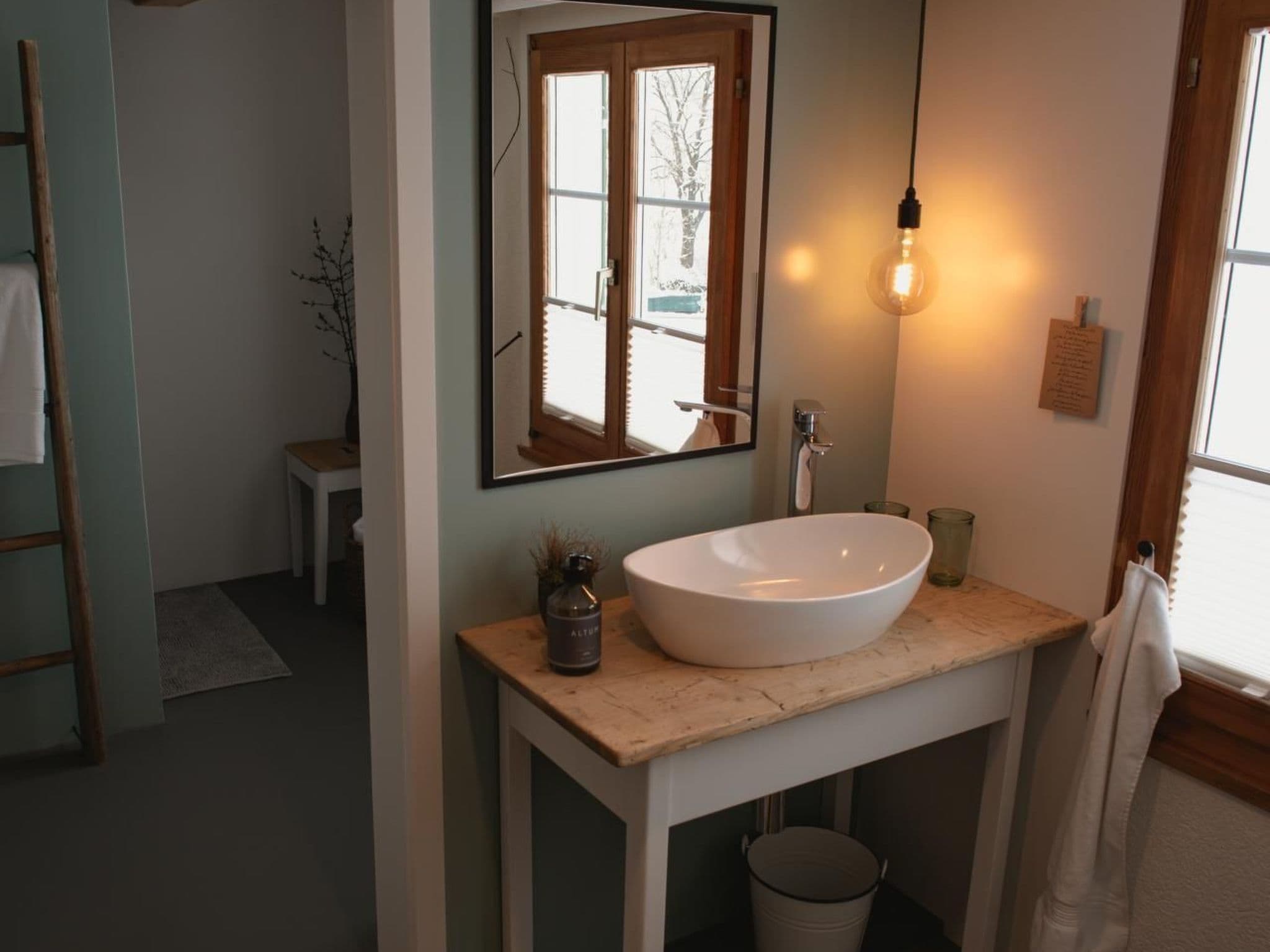 Bathroom / Wellness