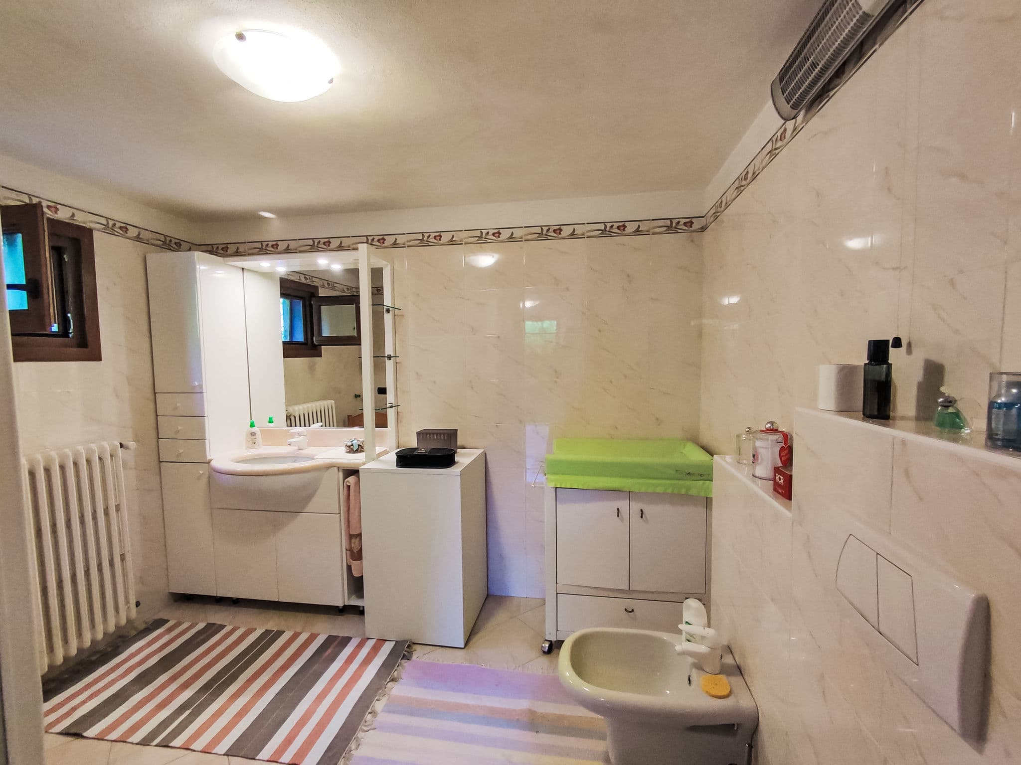 Bathroom / Wellness