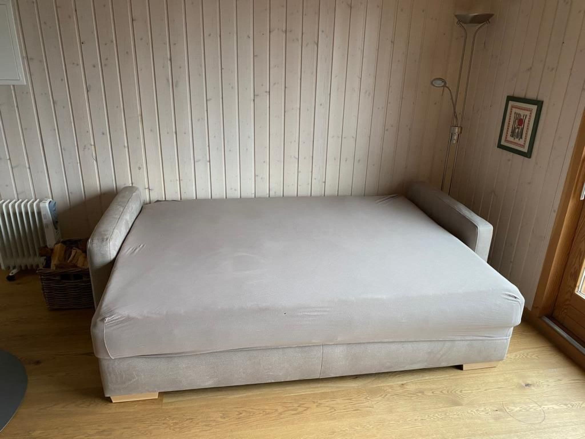 Gallery Image 12