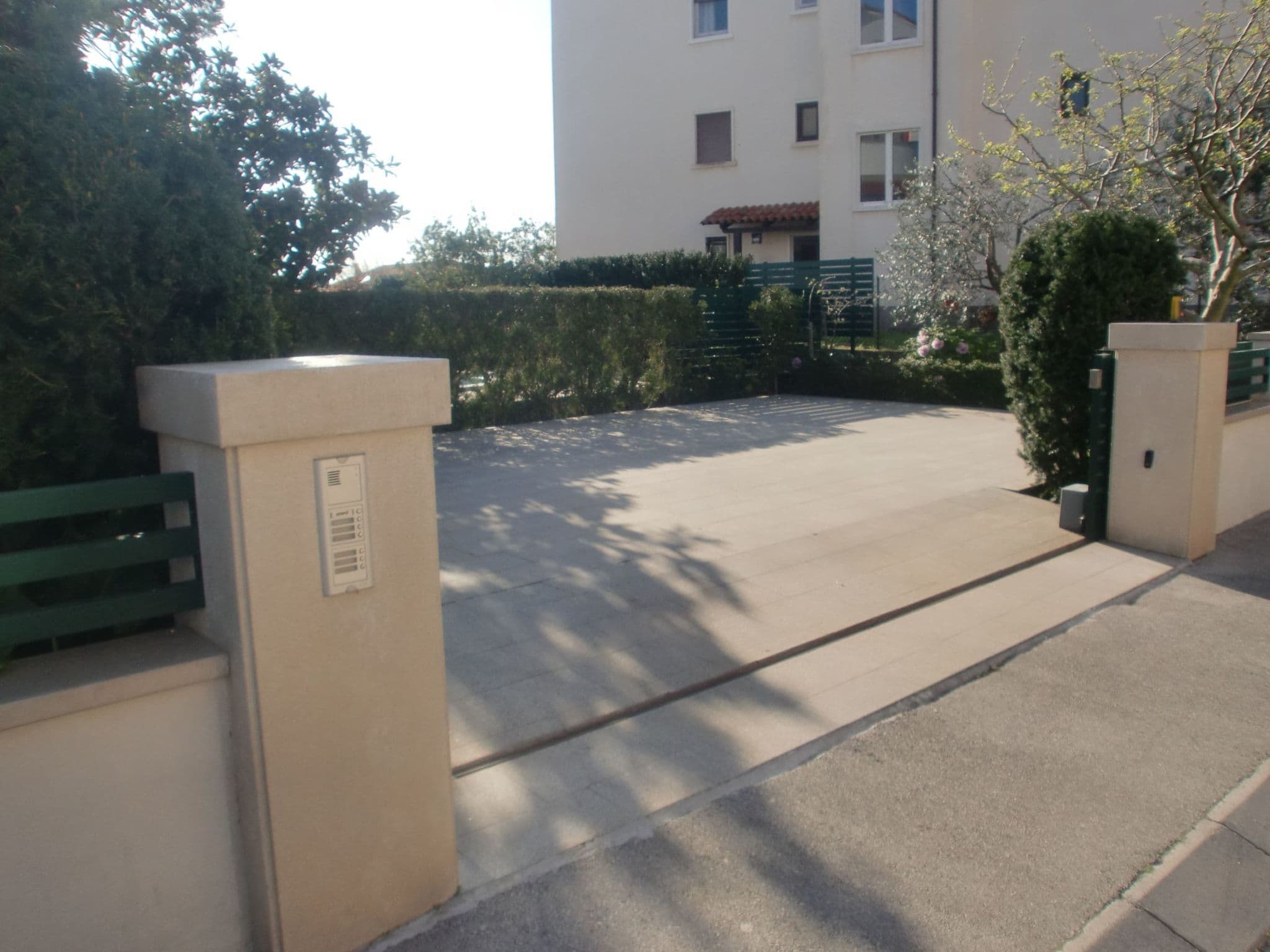 Gallery Image 16