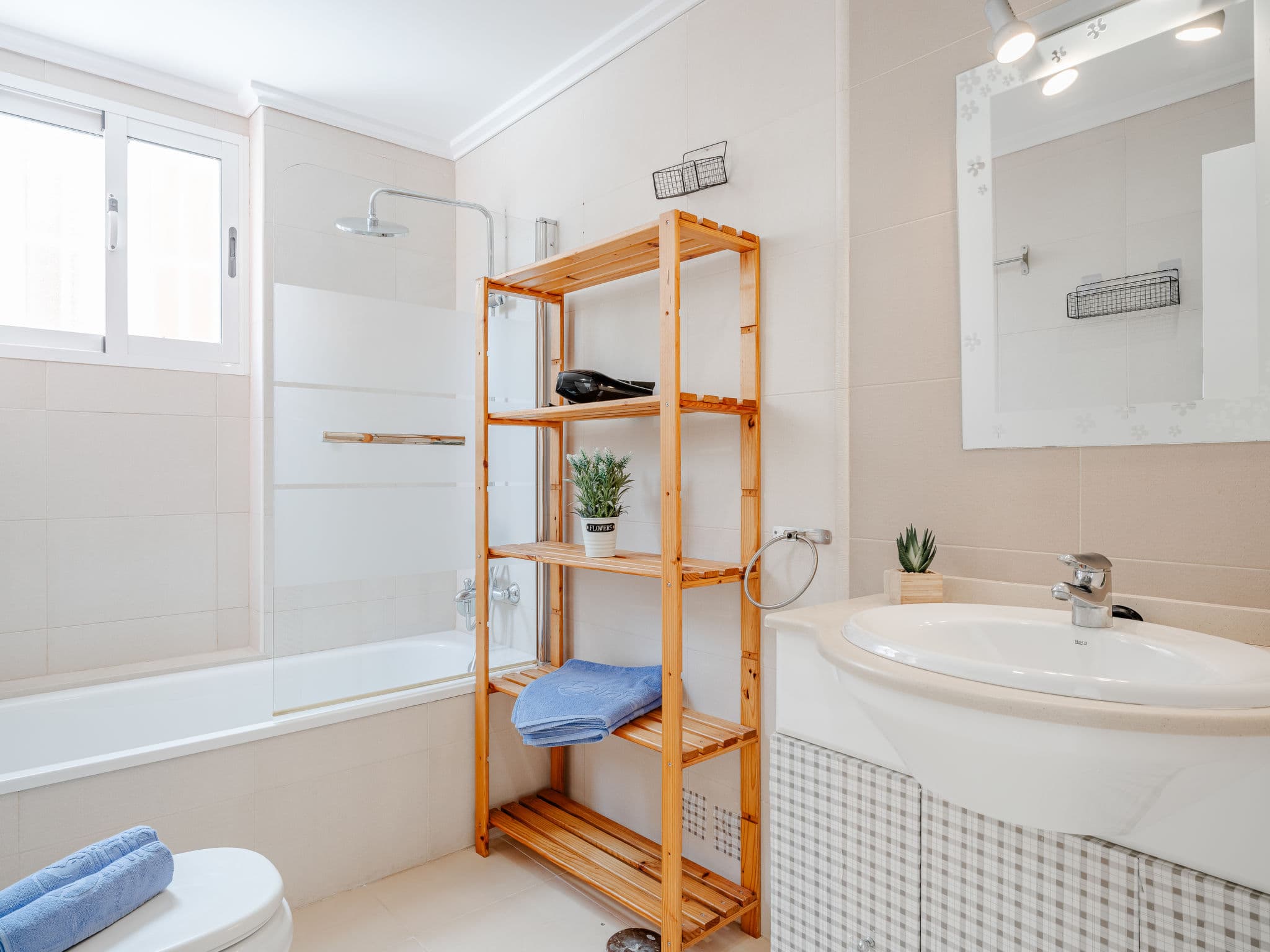 Bathroom / Wellness