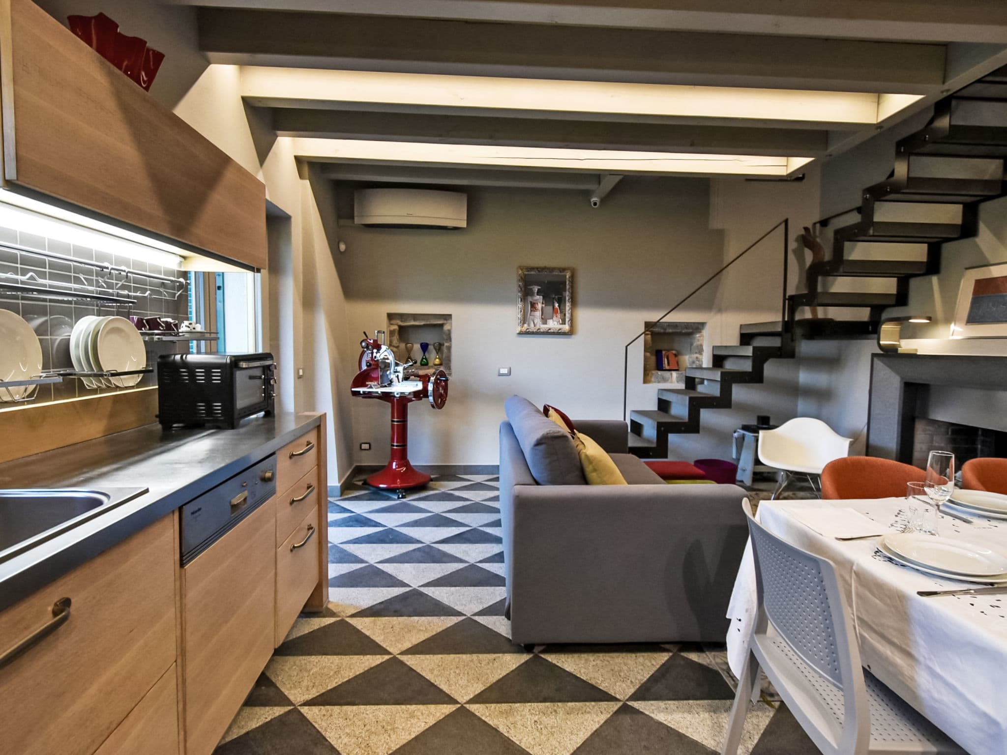 Kitchen / Dining Room